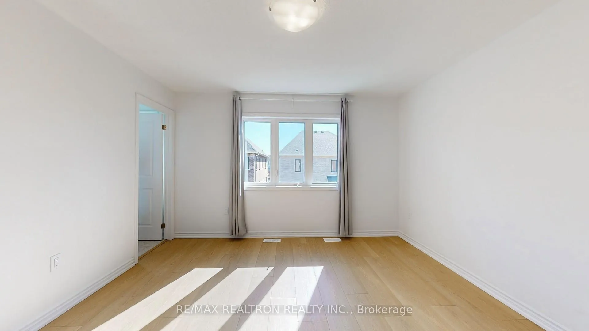 Photo 25 of 3003 Heartwood Lane, Pickering, Rural Pickering — HOMEH