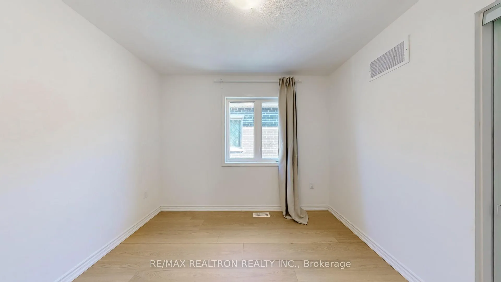 Photo 33 of 3003 Heartwood Lane, Pickering, Rural Pickering — HOMEH