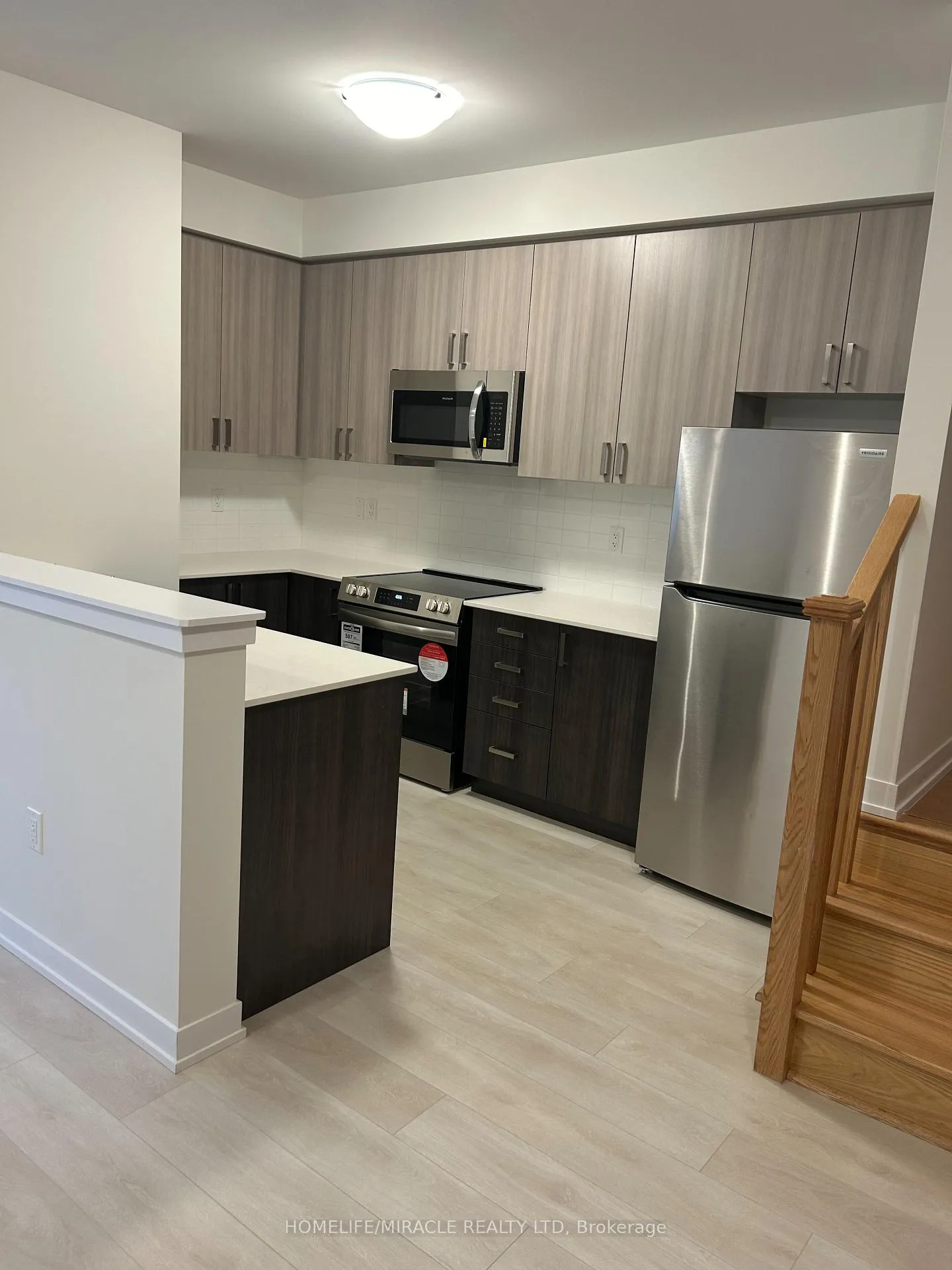 Photo 5 of Unit 1404, 1865 Pickering Parkway, Pickering, Village East — HOMEH