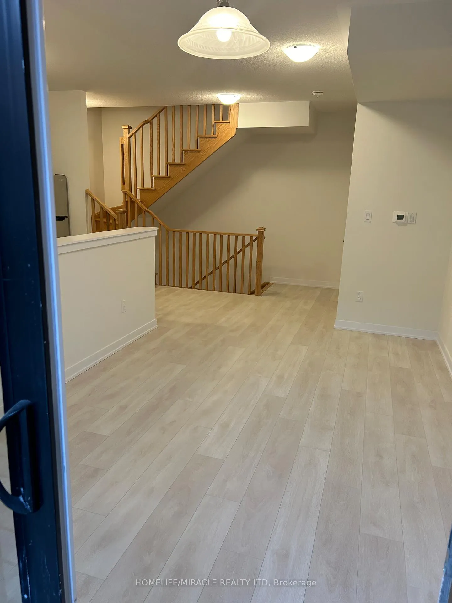 Photo 12 of Unit 1404, 1865 Pickering Parkway, Pickering, Village East — HOMEH