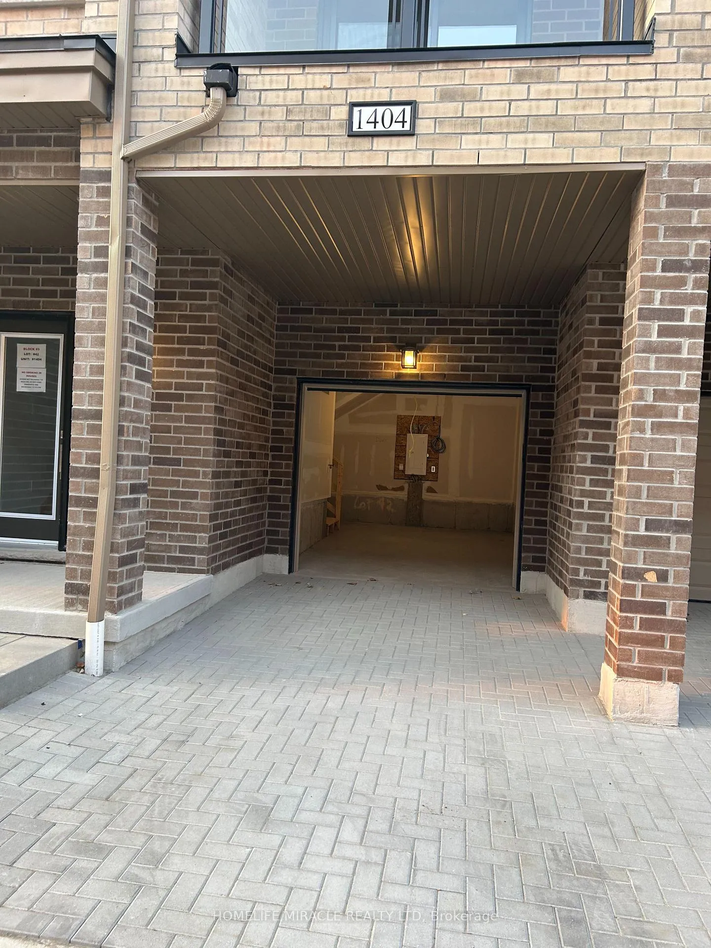 Photo 16 of Unit 1404, 1865 Pickering Parkway, Pickering, Village East — HOMEH