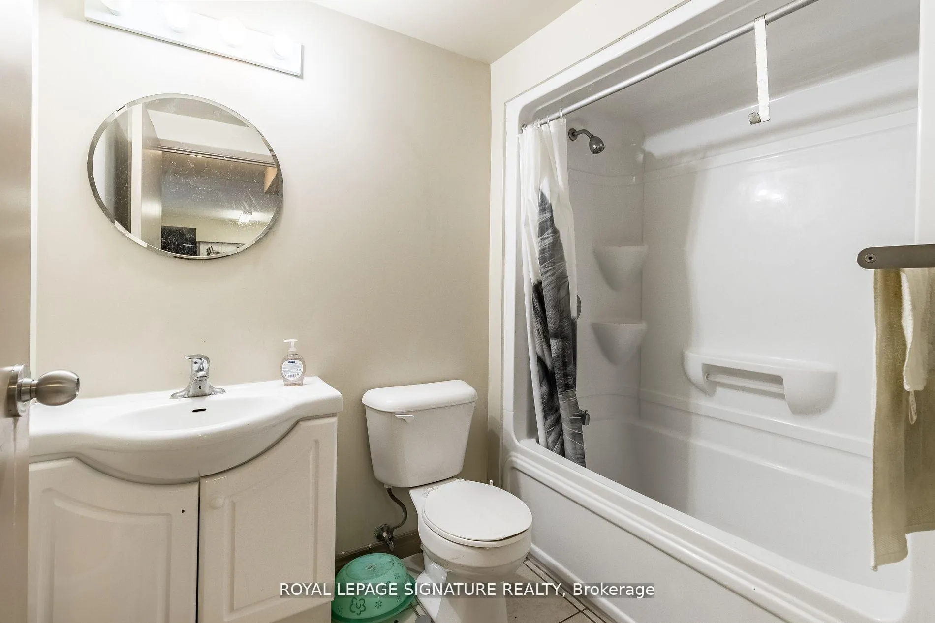 Photo 7 of Unit 506, 251 Lester Street, Waterloo, Downtown Waterloo — HOMEH
