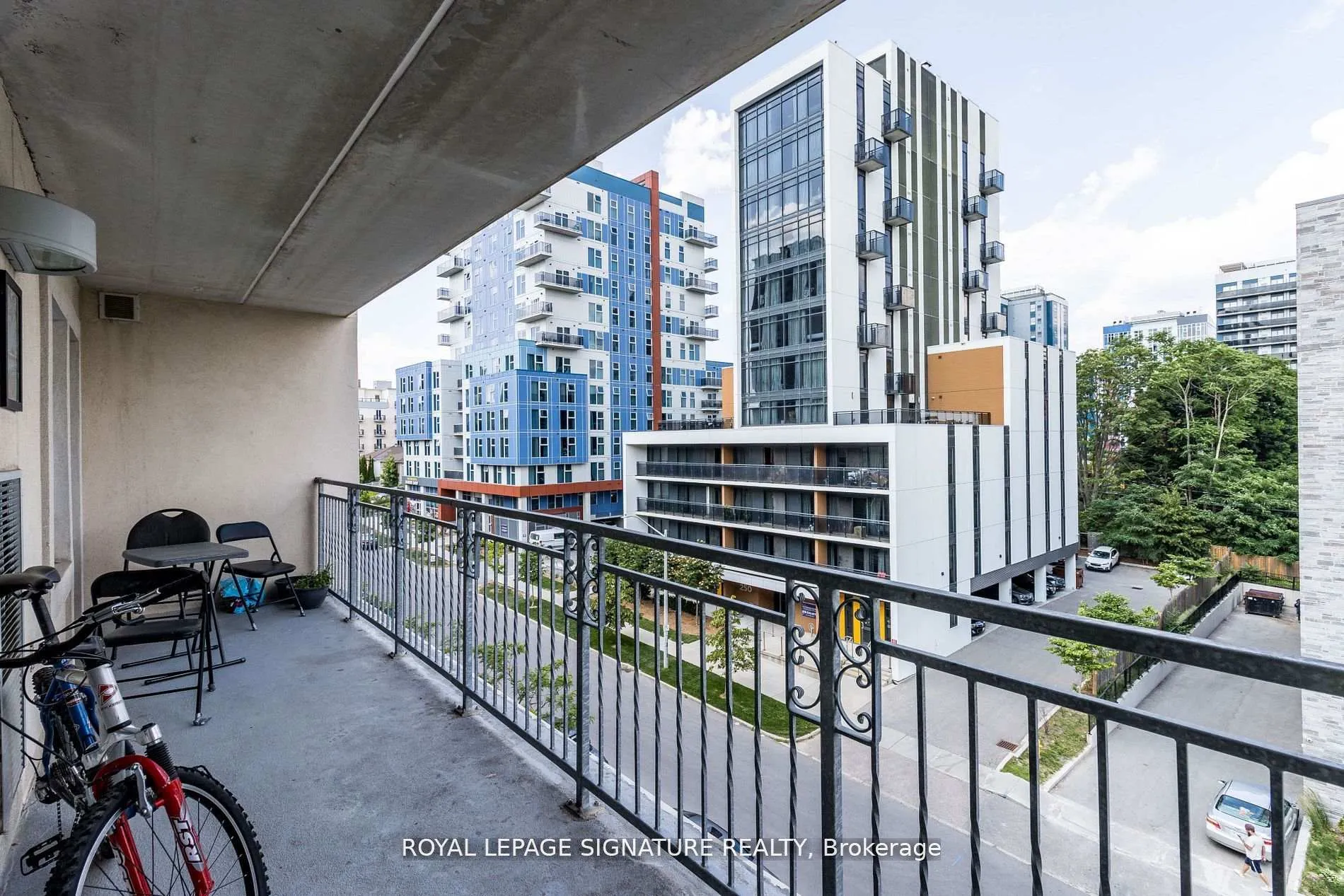 Photo 27 of Unit 506, 251 Lester Street, Waterloo, Downtown Waterloo — HOMEH