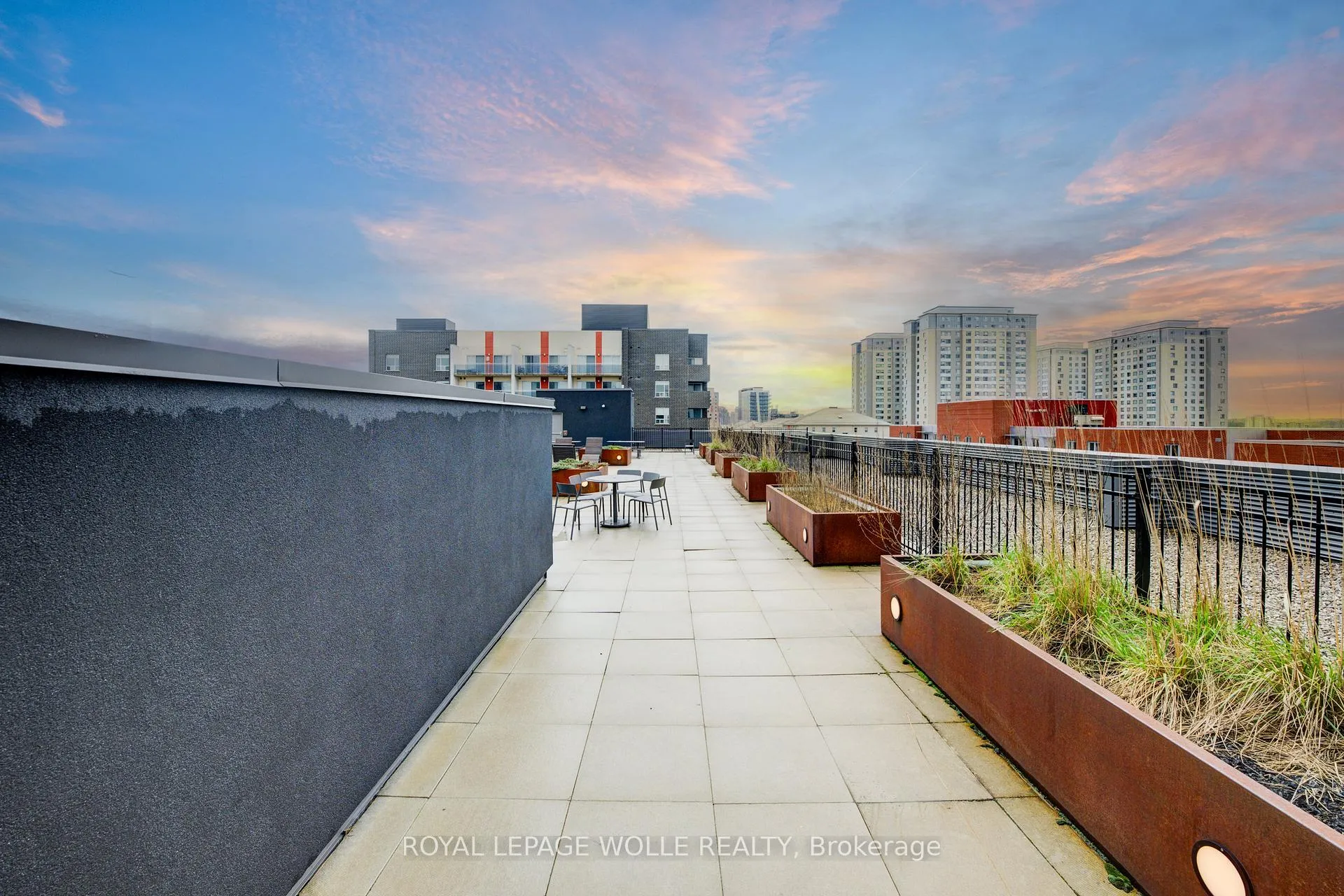 Photo 18 of Unit 620, 308 Lester Street, Waterloo — HOMEH