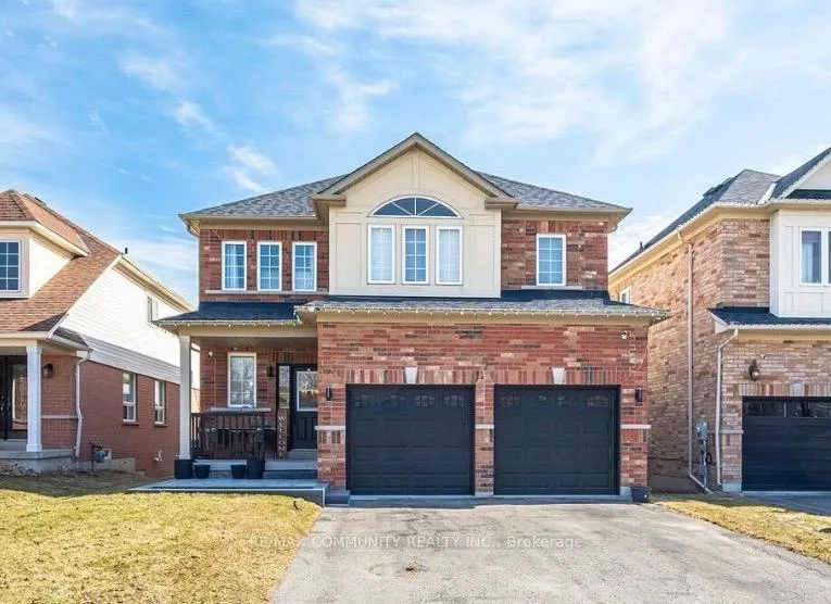 Photo 1 of 7 Baxter Street, Clarington, Bowmanville — HOMEH