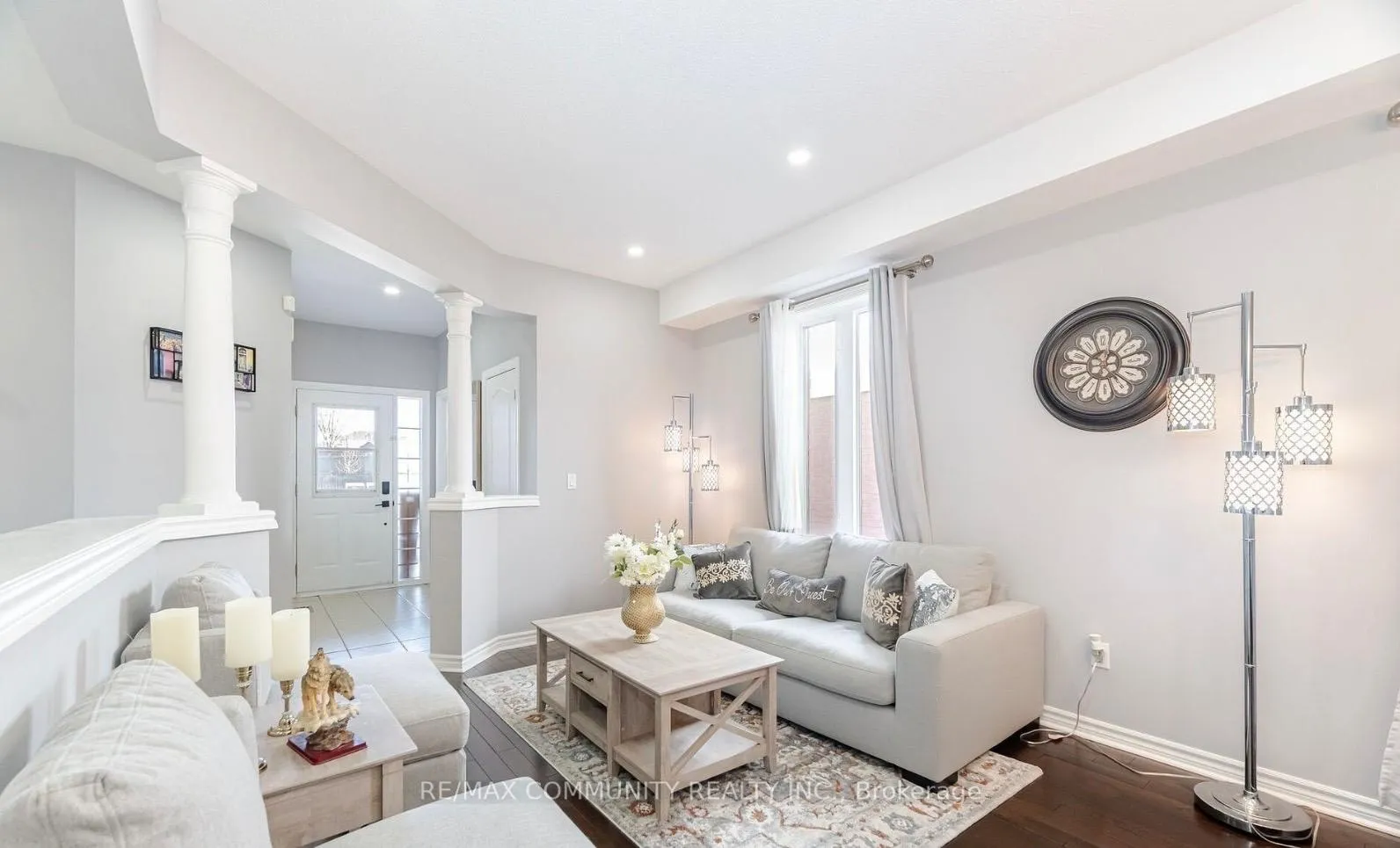 Photo 3 of 7 Baxter Street, Clarington, Bowmanville — HOMEH