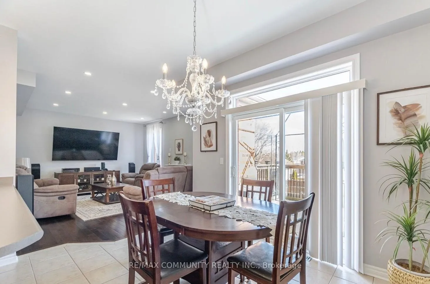 Photo 14 of 7 Baxter Street, Clarington, Bowmanville — HOMEH