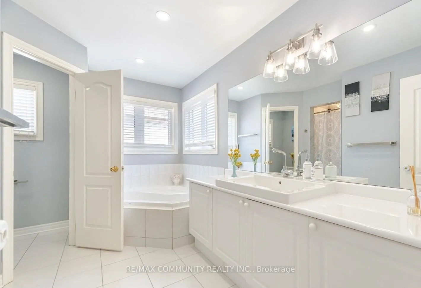Photo 18 of 7 Baxter Street, Clarington, Bowmanville — HOMEH