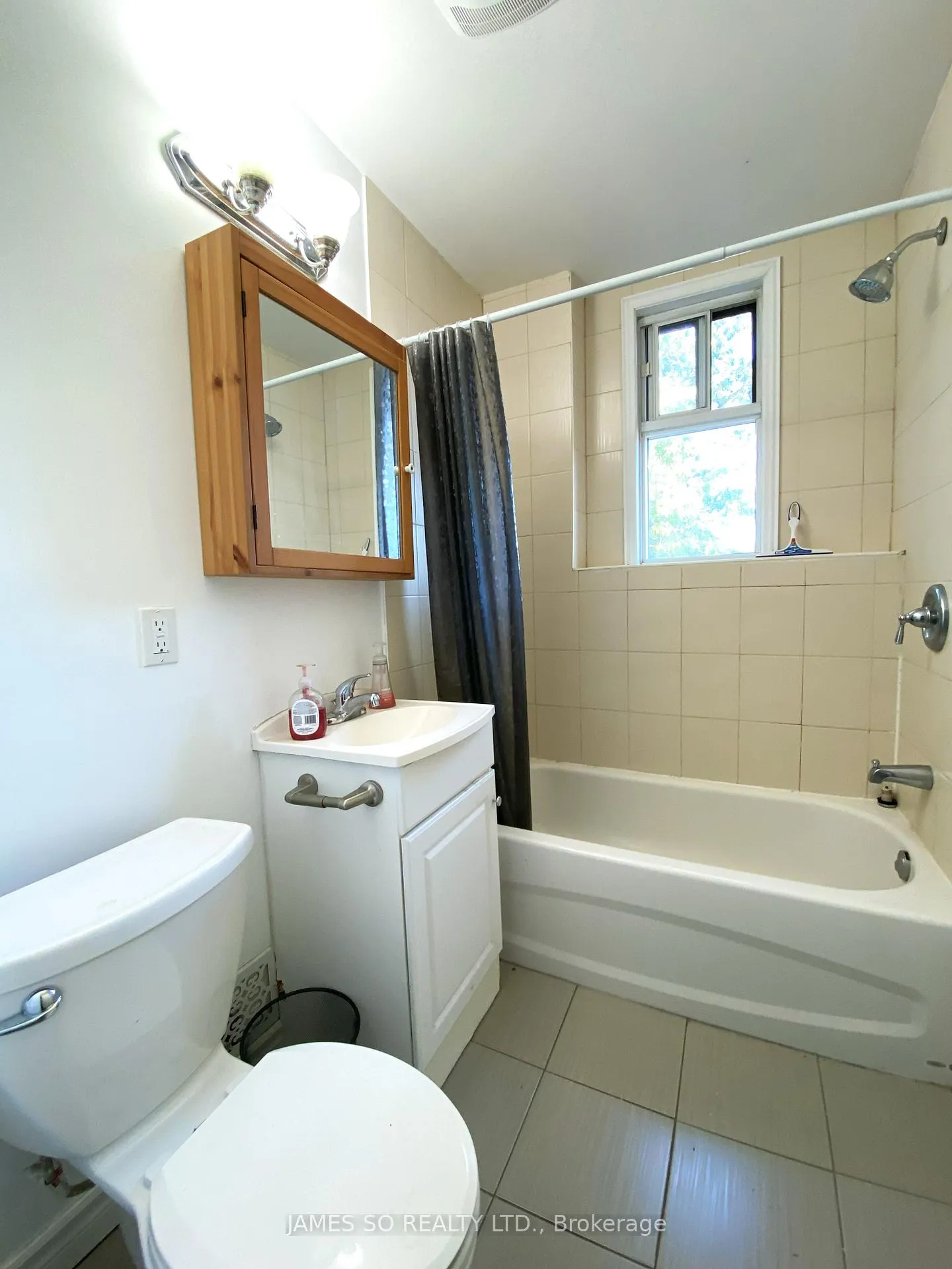 Photo 9 of Unit 2nd & 3rd Floor, 567 Logan Avenue, Toronto, South Riverdale — HOMEH