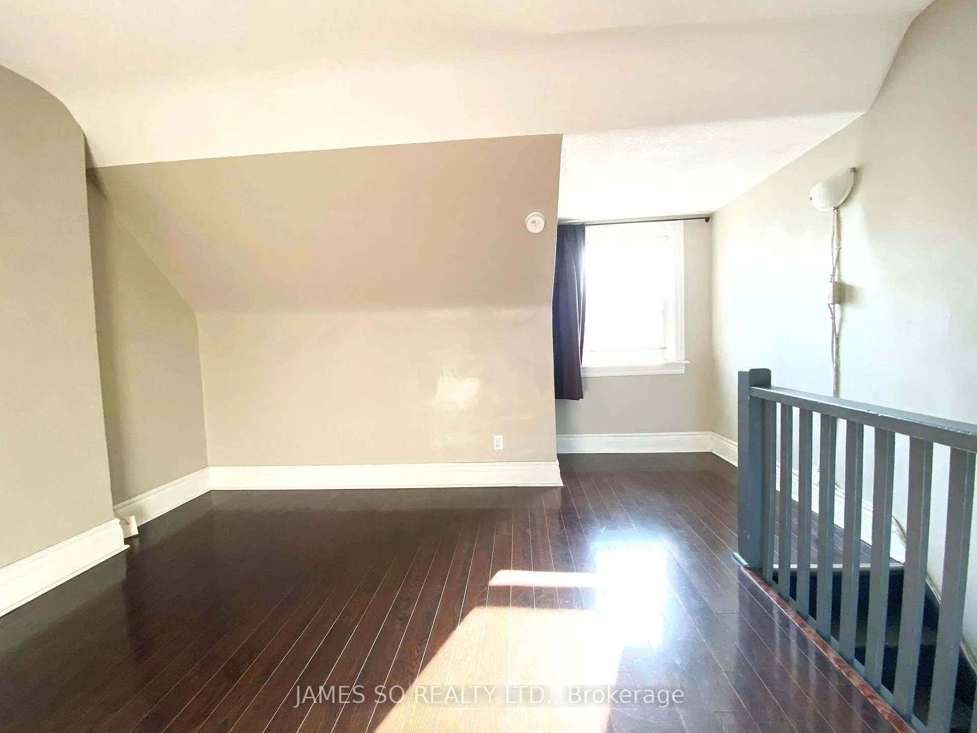 Photo 10 of Unit 2nd & 3rd Floor, 567 Logan Avenue, Toronto, South Riverdale — HOMEH