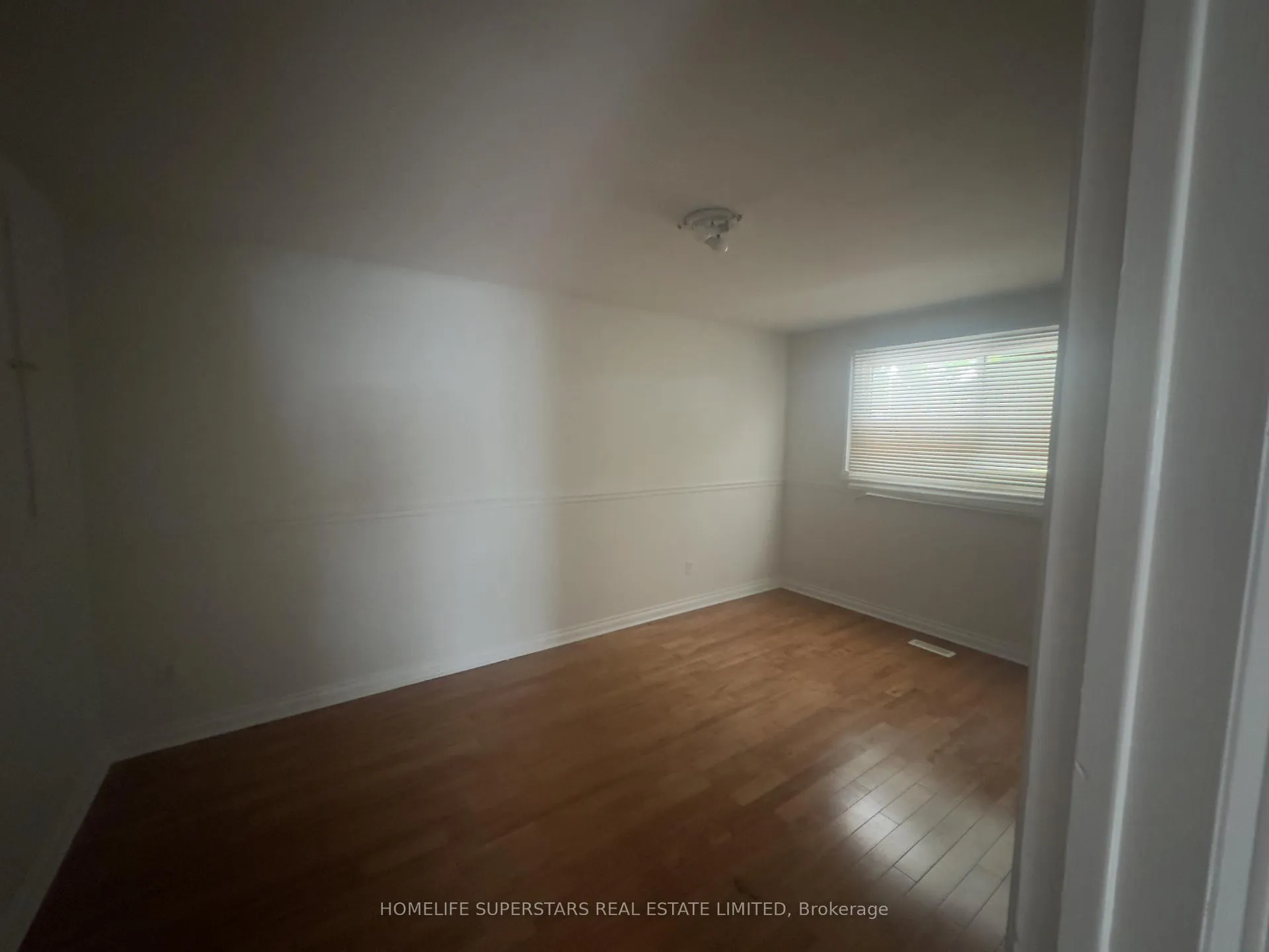 Photo 7 of Unit Main, 215 Archdekin Drive, Brampton, Madoc — HOMEH