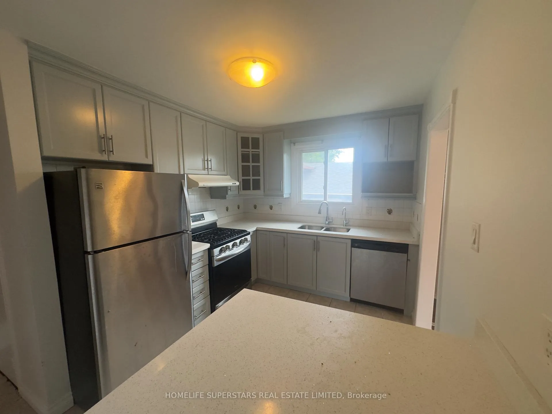 Photo 9 of Unit Main, 215 Archdekin Drive, Brampton, Madoc — HOMEH
