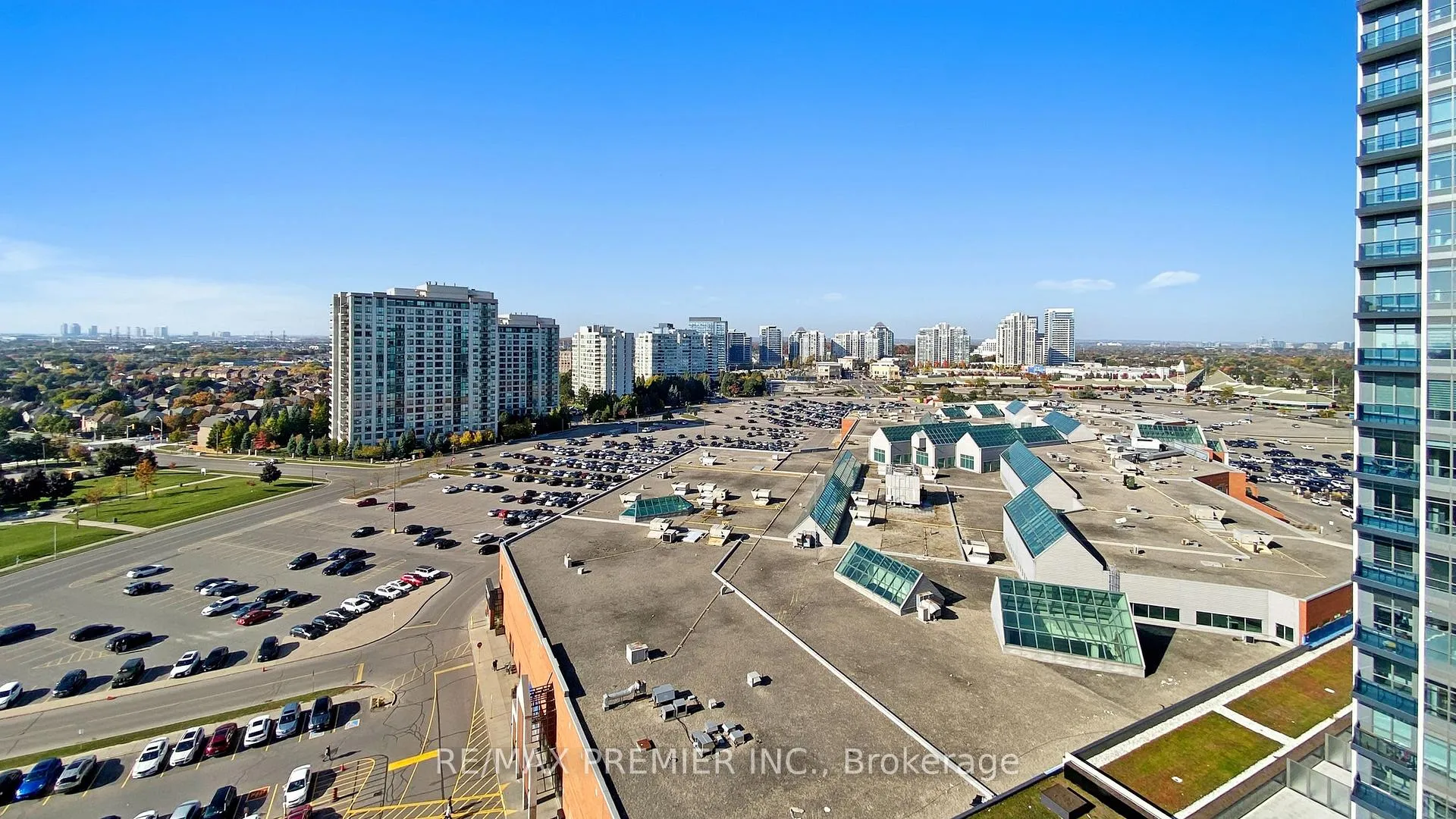 Photo 33 of Unit 1206, 30 Upper Mall Way, Vaughan, Brownridge — HOMEH