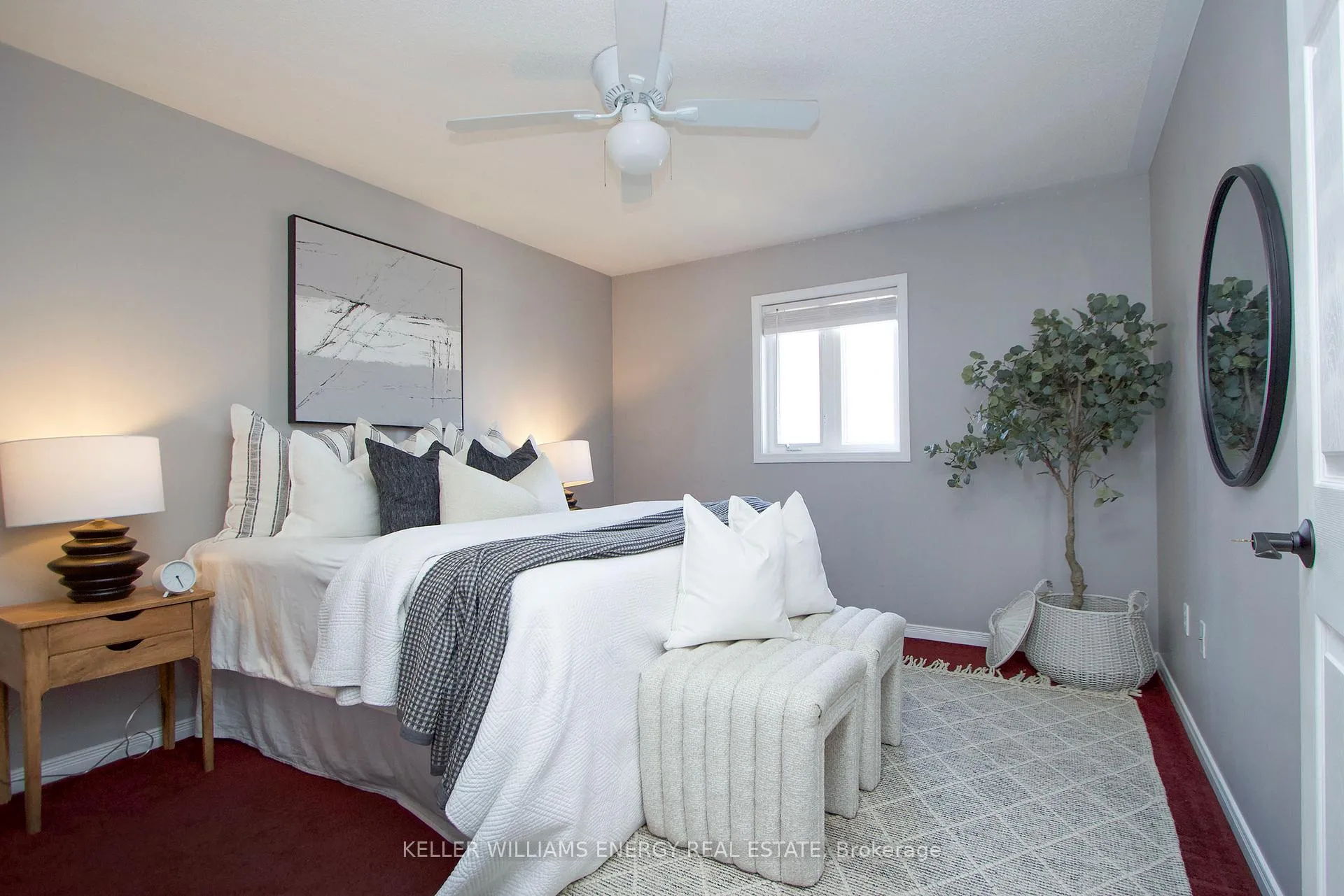 Photo 21 of 38 Hutton Place, Clarington, Bowmanville — HOMEH
