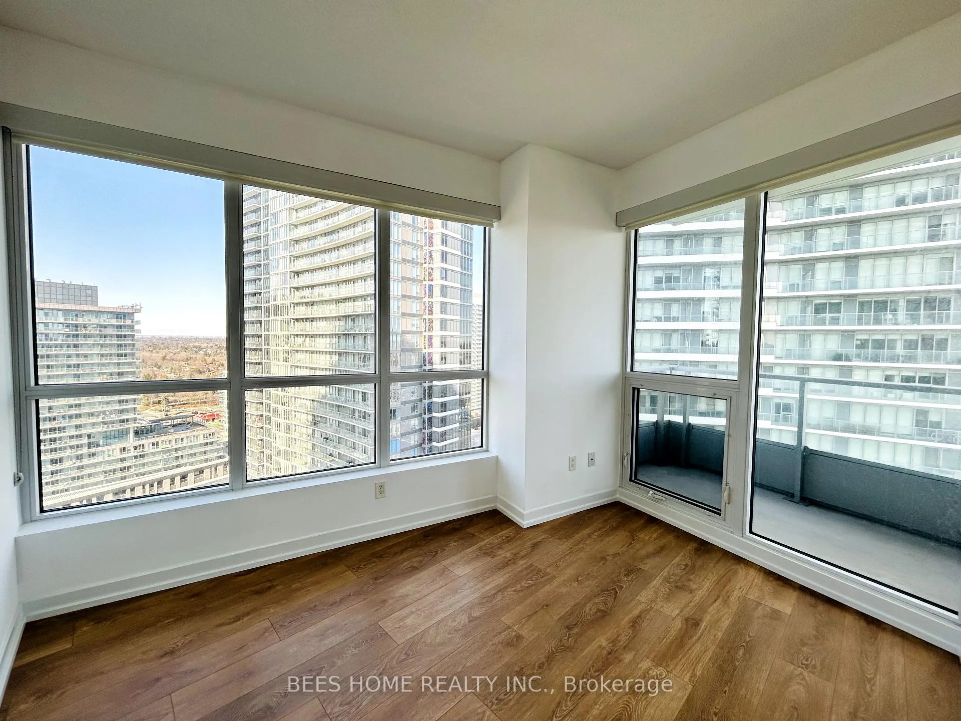 Photo 15 of Unit 1905, 115 McMahon Drive, North York, Bayview Village — HOMEH