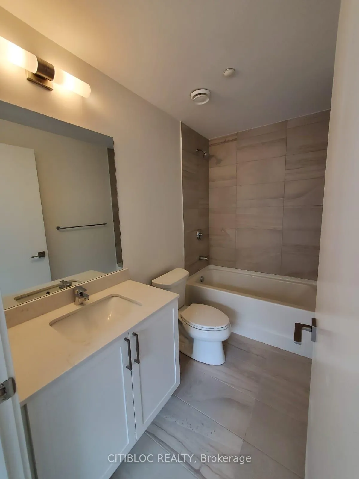Photo 9 of Unit 106W, 268 Buchanan Drive W, Markham, Unionville — HOMEH