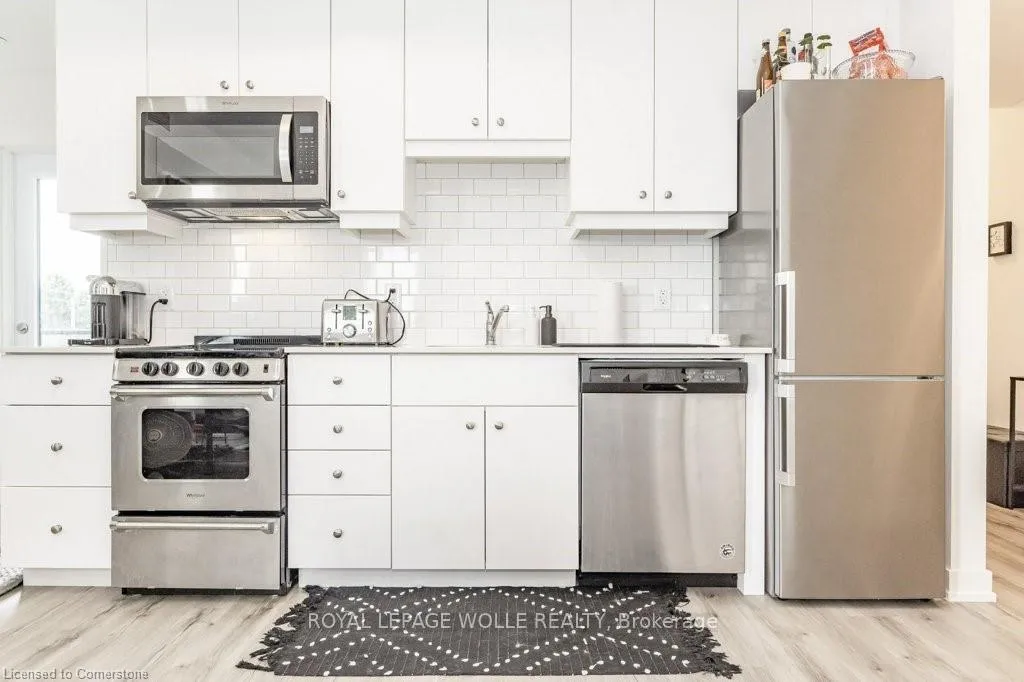 Photo 10 of Unit 215, 247 Northfield Drive E, Waterloo — HOMEH