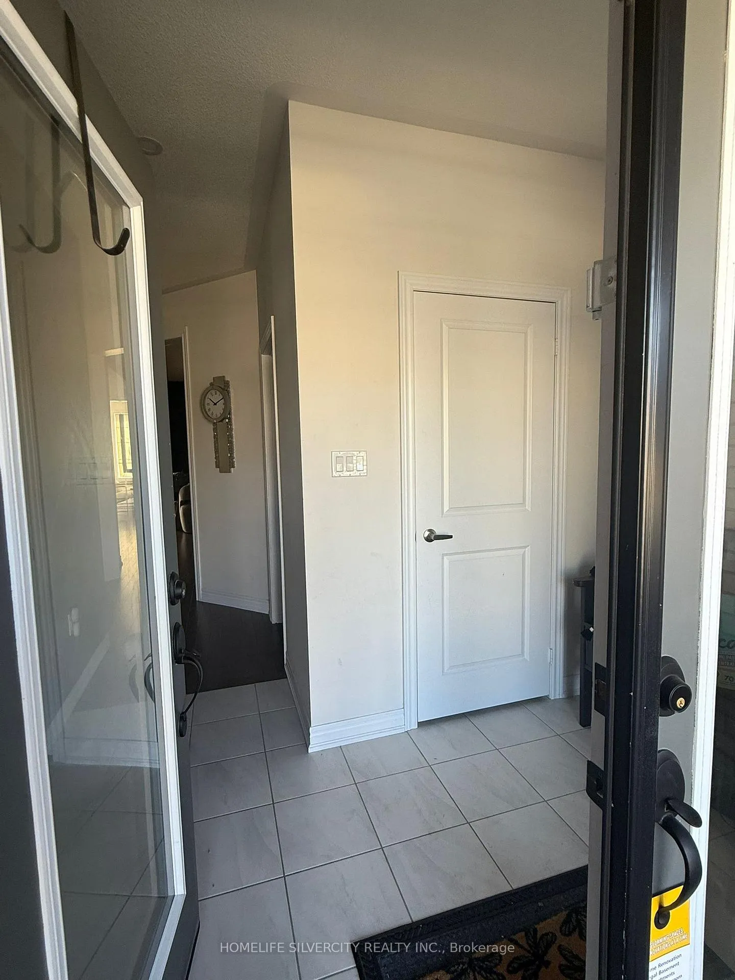 Photo 12 of 2093 Coppermine Street, Oshawa, Kedron — HOMEH