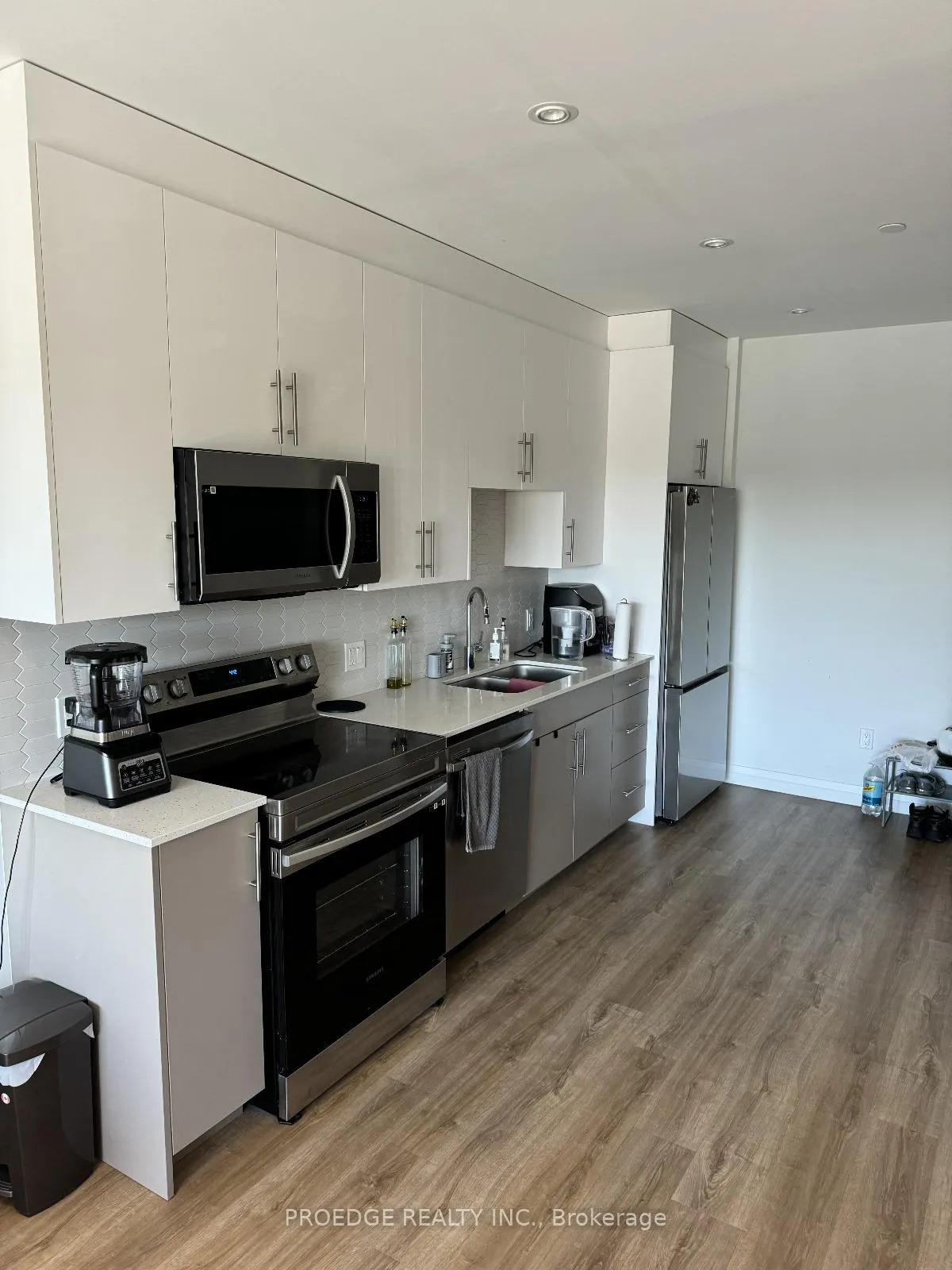 Photo 2 of 416-525 New Dundee Road, Kitchener, Doon South — HOMEH