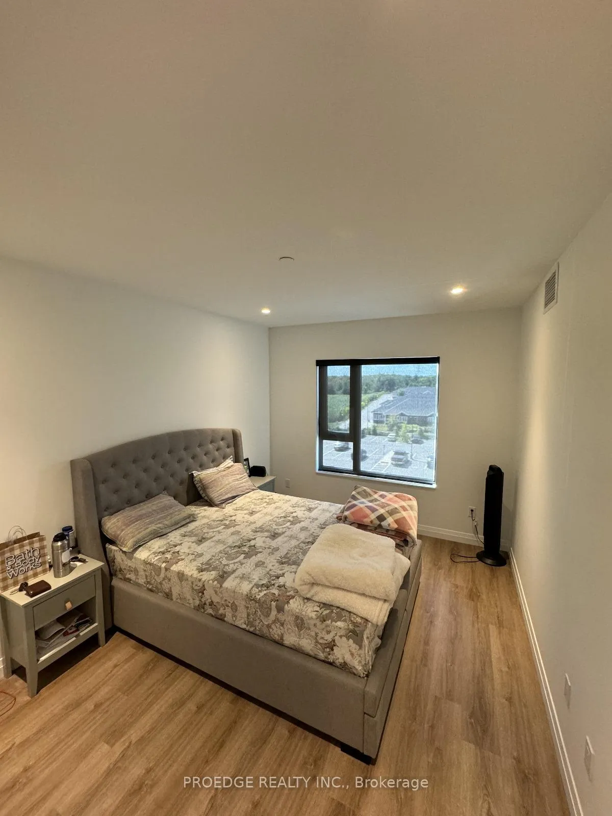 Photo 4 of 416-525 New Dundee Road, Kitchener, Doon South — HOMEH