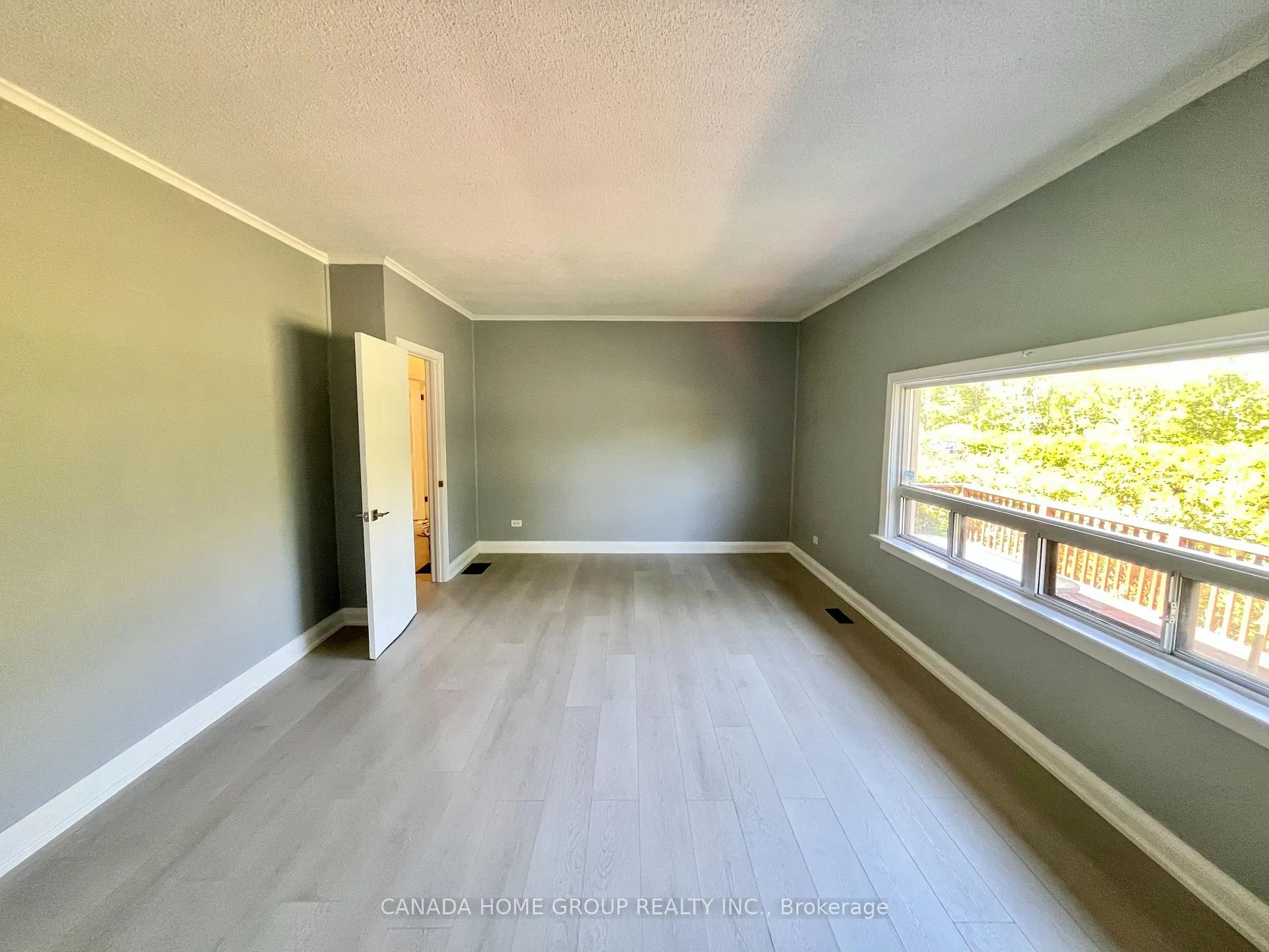 Front of Unit Main floor, 556 West Shore blvd