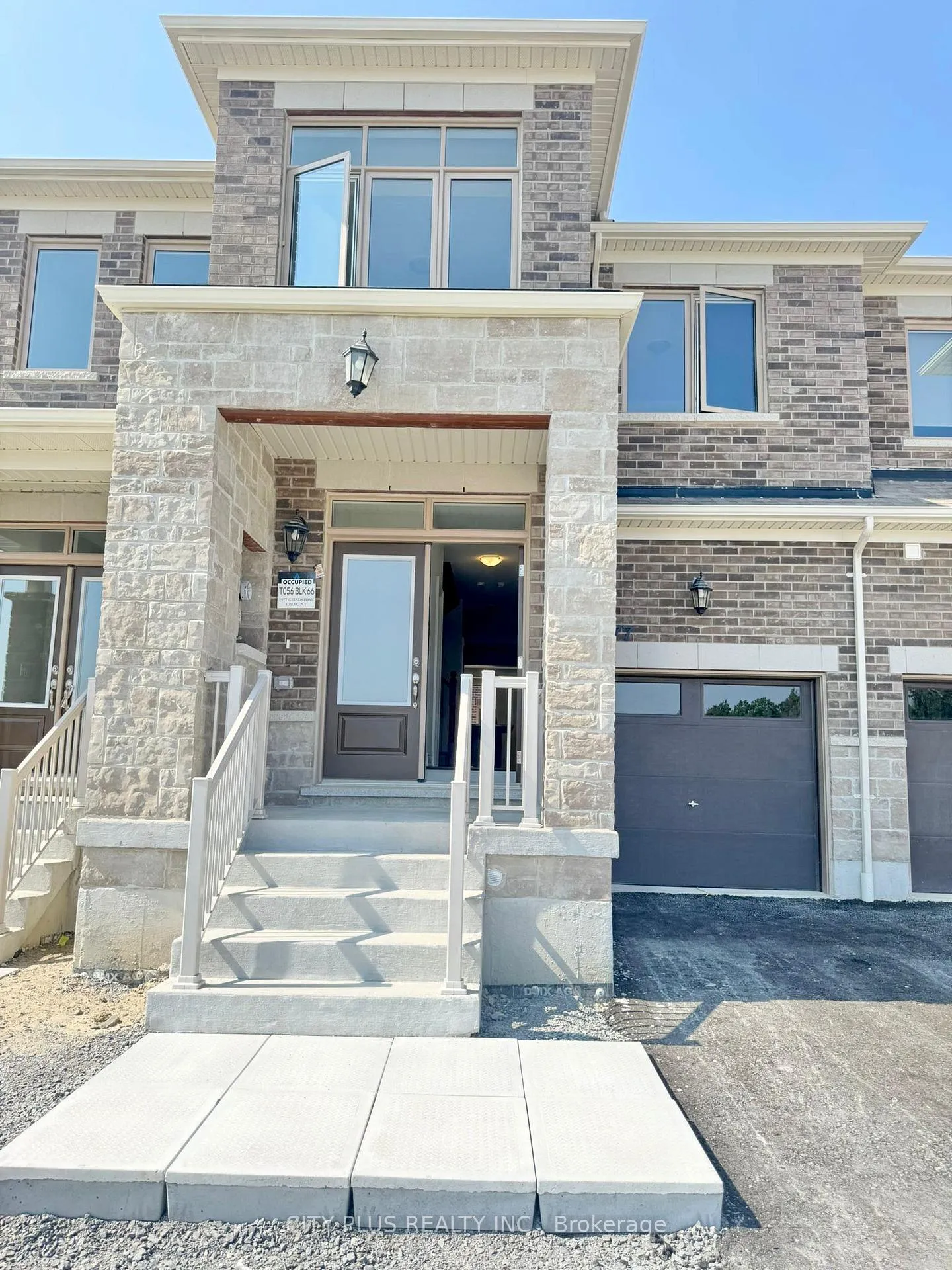 Photo 1 of 2977 Grindstone Crescent, Pickering, Rural Pickering — HOMEH