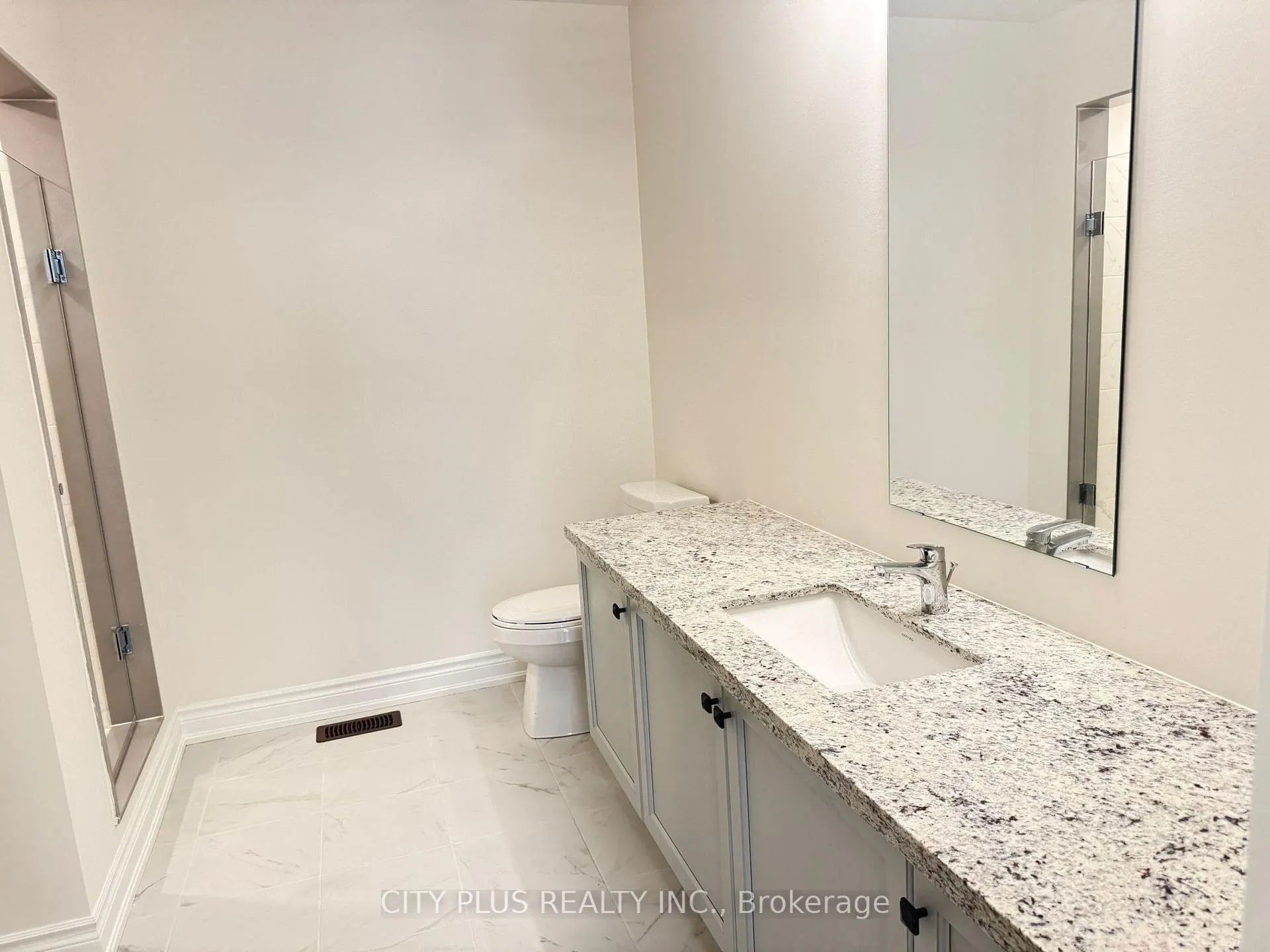 Photo 10 of 2977 Grindstone Crescent, Pickering, Rural Pickering — HOMEH