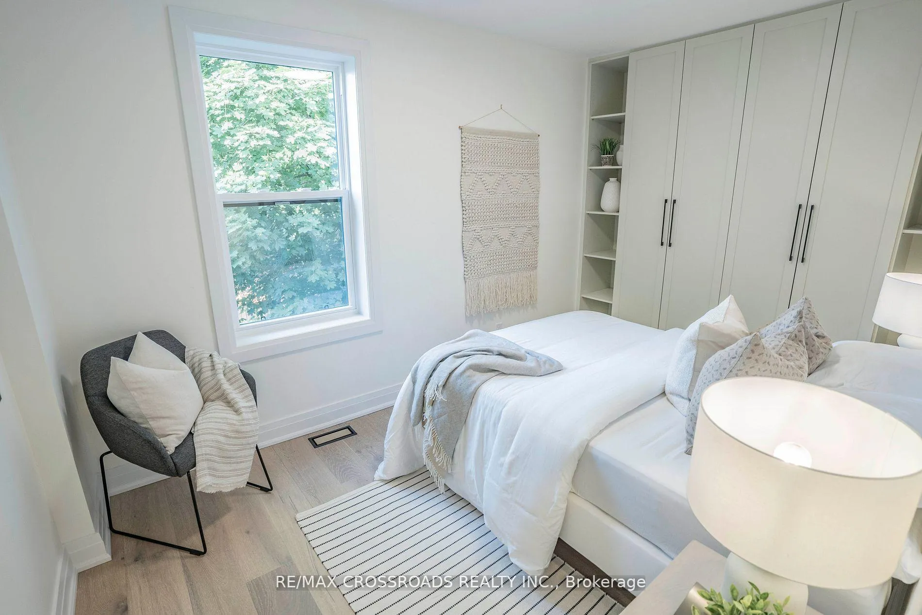 Photo 25 of 103 Dewhurst Boulevard, Toronto, Danforth — HOMEH