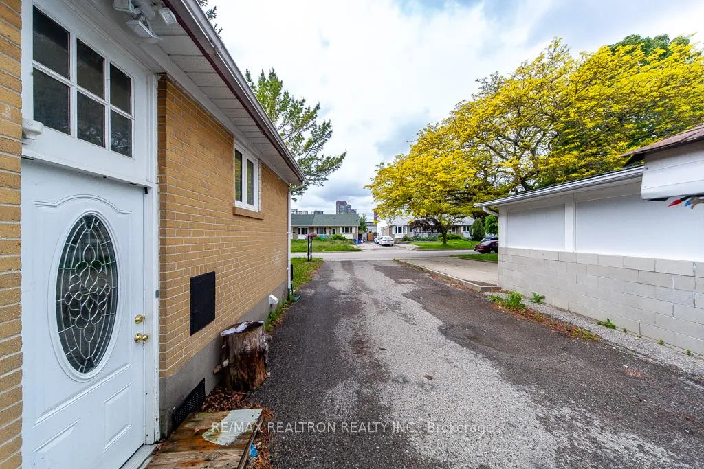Photo 3 of Unit Basement, 56 Burcher Road, Ajax, South East — HOMEH