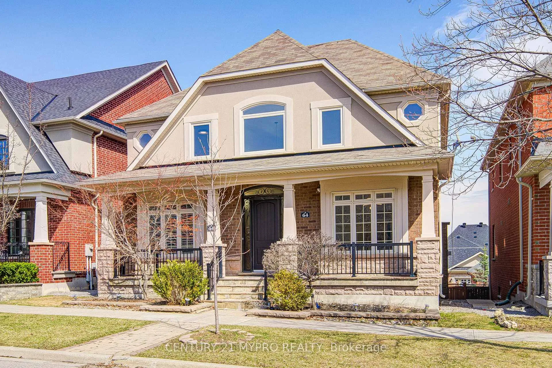 Photo 2 of 64 Glengordon Crescent, Markham, Devil's Elbow — HOMEH