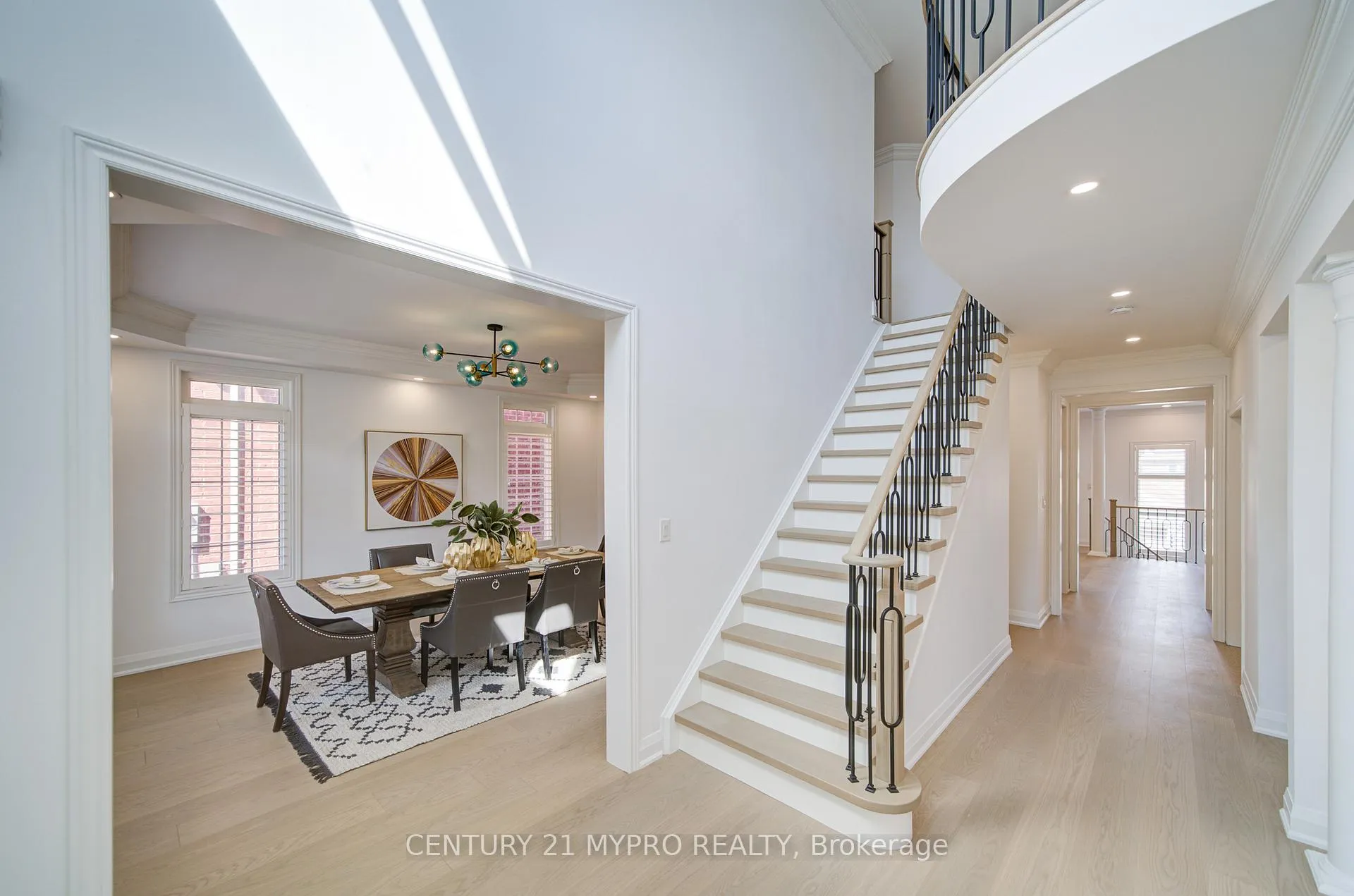 Photo 7 of 64 Glengordon Crescent, Markham, Devil's Elbow — HOMEH