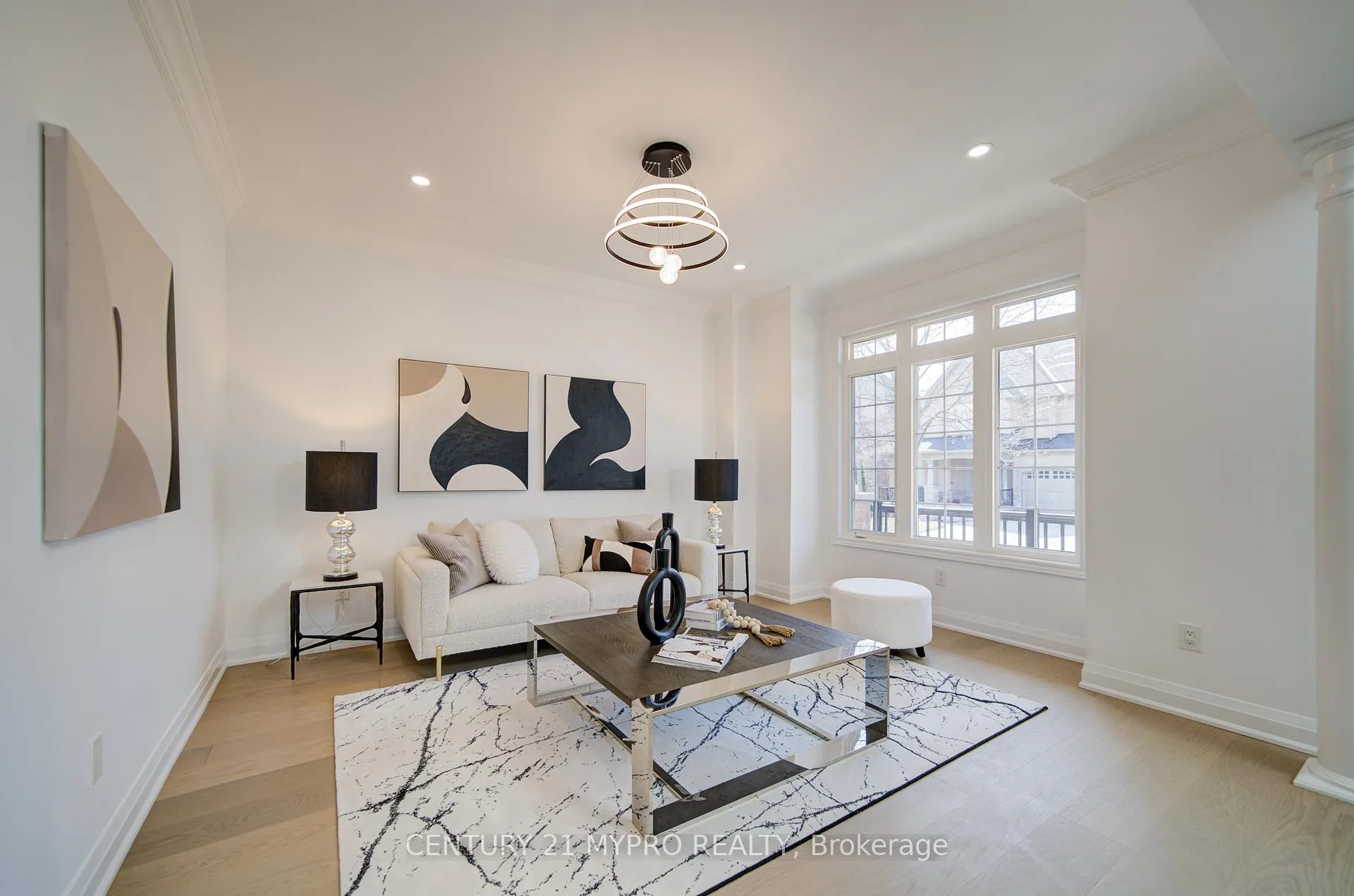 Photo 9 of 64 Glengordon Crescent, Markham, Devil's Elbow — HOMEH
