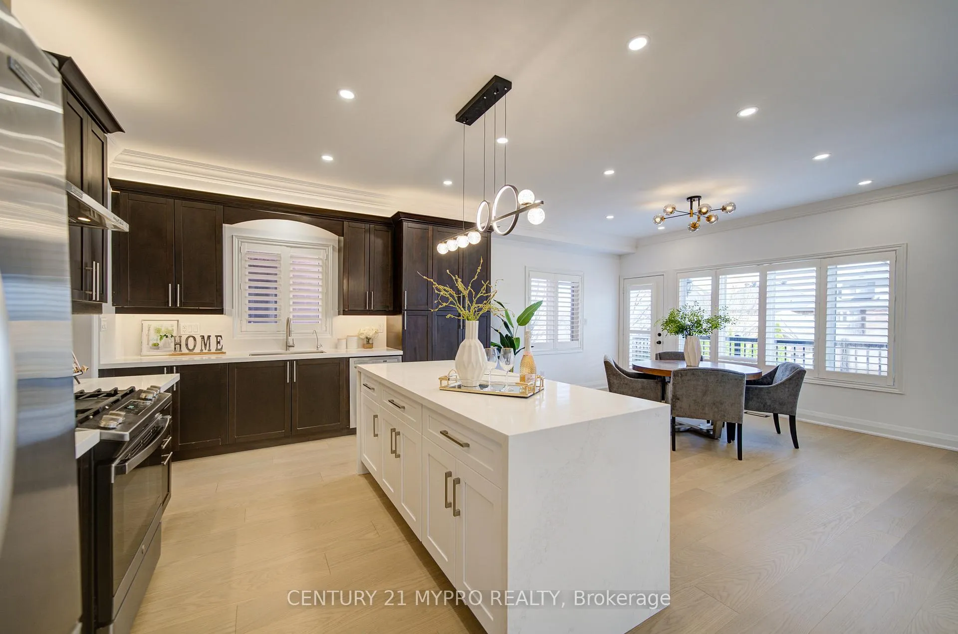 Photo 14 of 64 Glengordon Crescent, Markham, Devil's Elbow — HOMEH