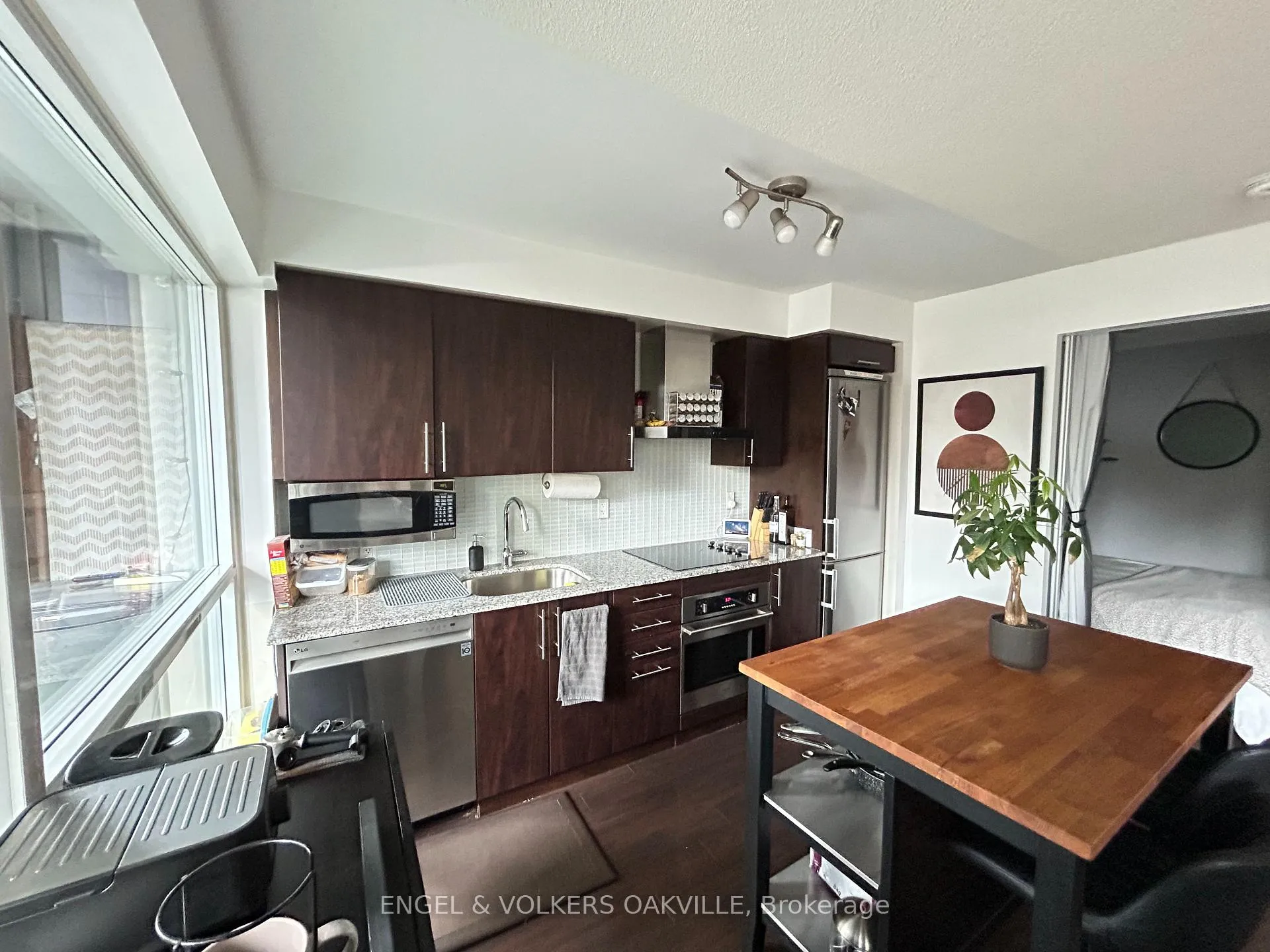 Photo 6 of Unit 405, 352 Front Street W, Toronto, Waterfront Communities — HOMEH