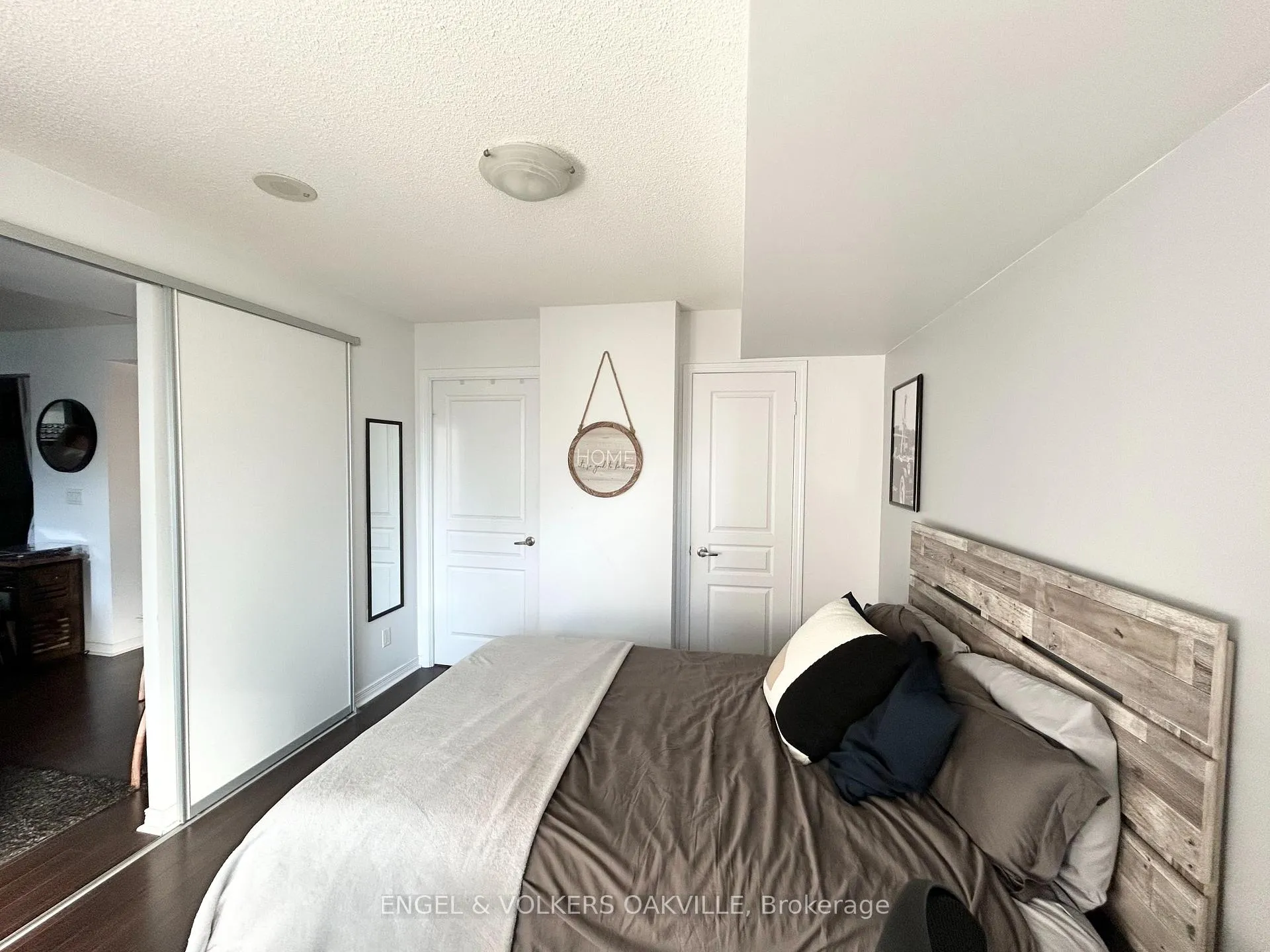 Photo 14 of Unit 405, 352 Front Street W, Toronto, Waterfront Communities — HOMEH