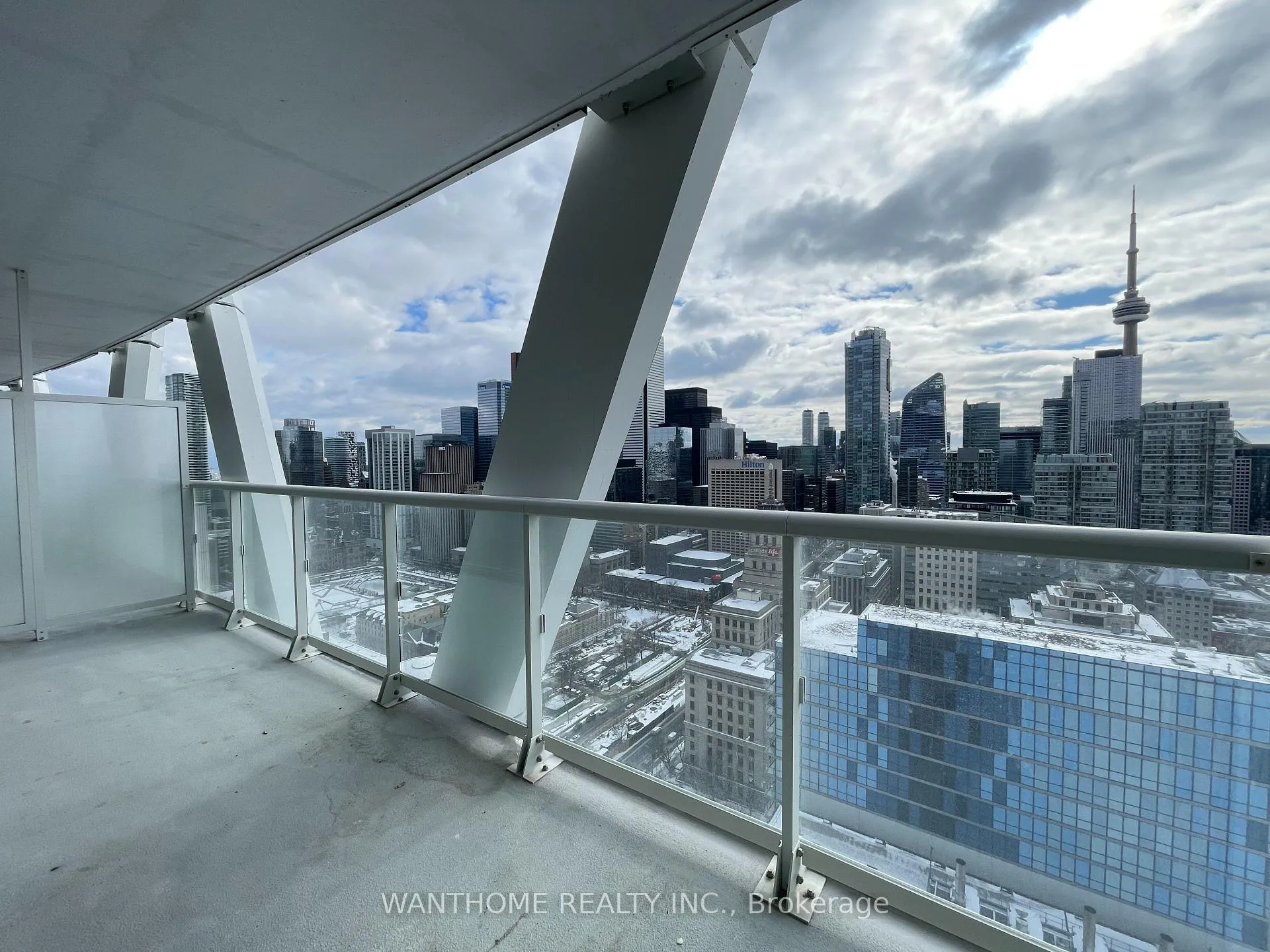 Photo 7 of Unit 3216, 230 Simcoe Street, Toronto, Kensington-Chinatown — HOMEH