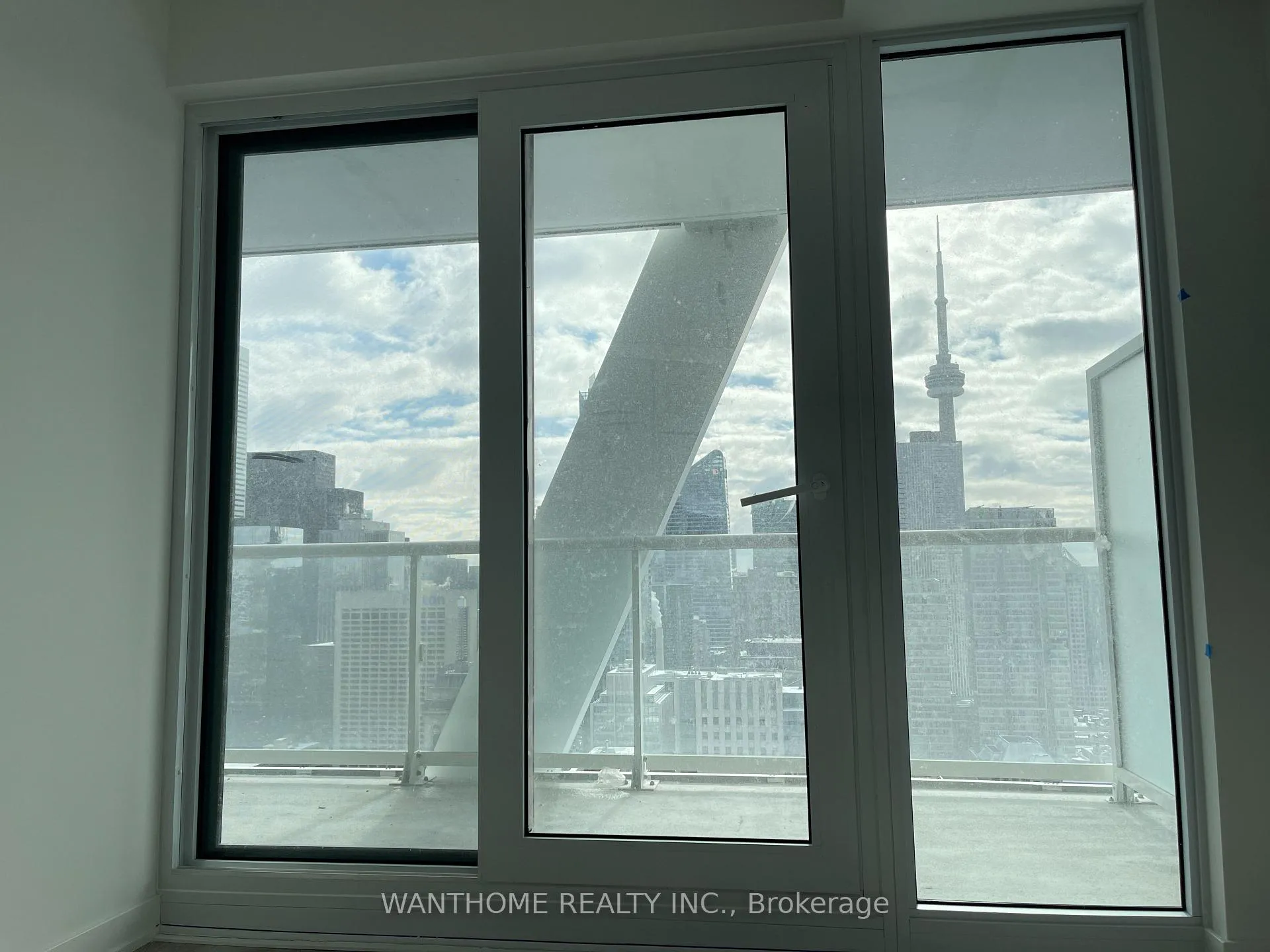 Photo 8 of Unit 3216, 230 Simcoe Street, Toronto, Kensington-Chinatown — HOMEH