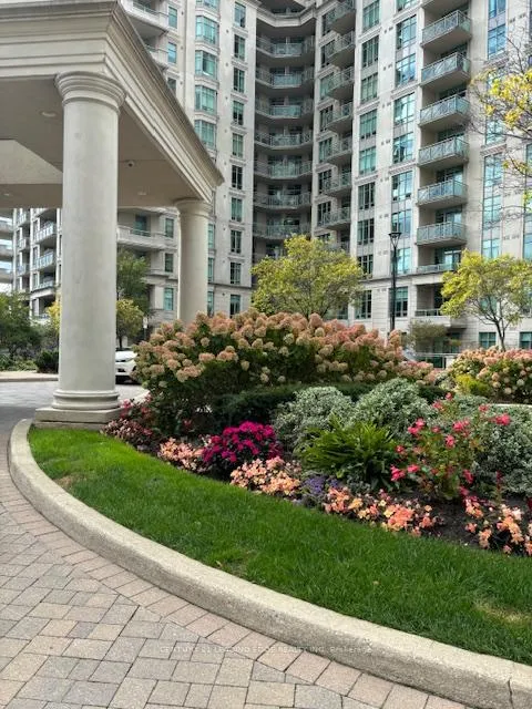 Photo 1 of Unit 1018, 10 Bloorview Place N, North York, Don Valley Village — HOMEH