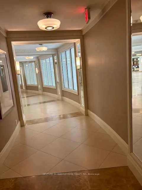 Photo 6 of Unit 1018, 10 Bloorview Place N, North York, Don Valley Village — HOMEH