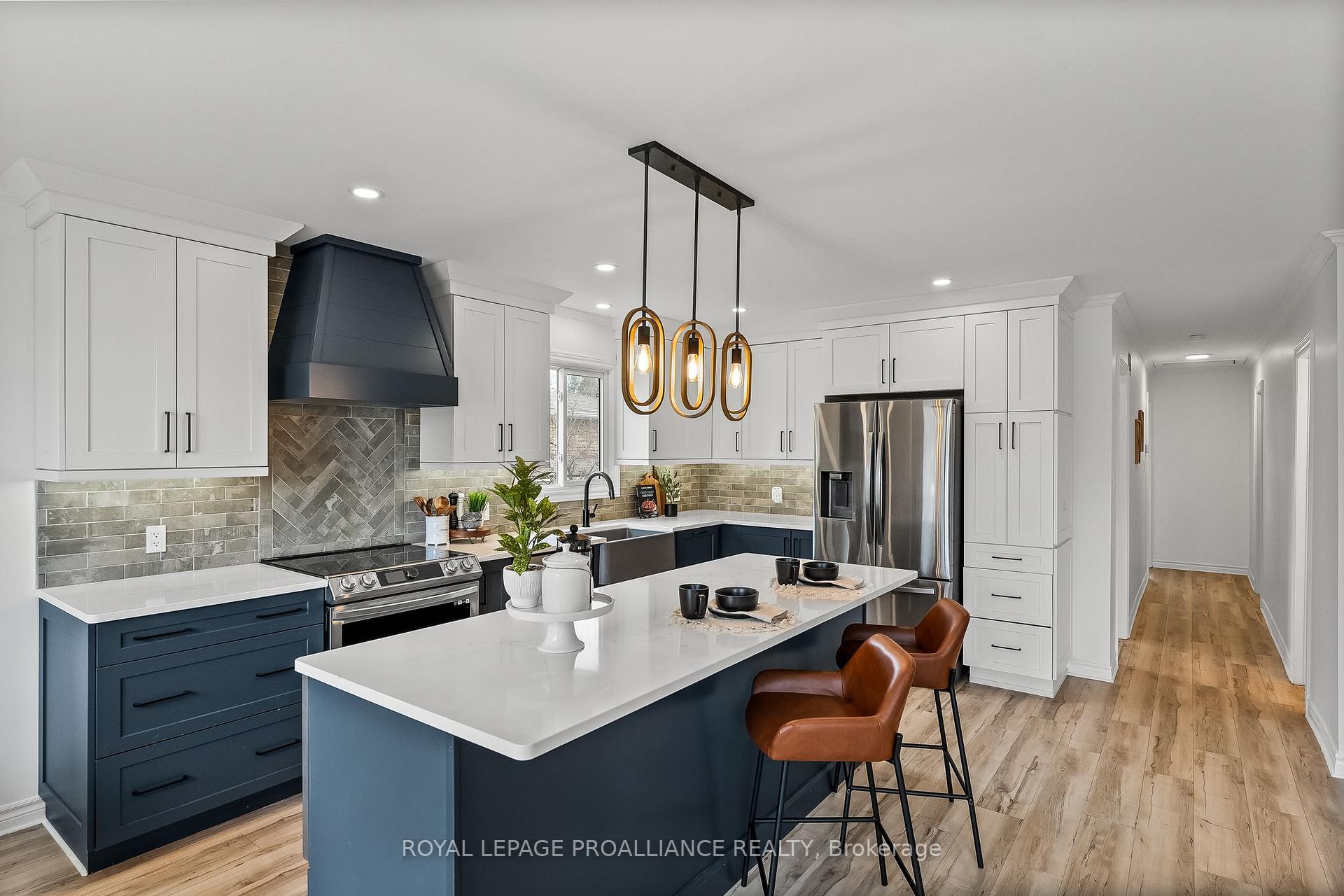 Photo 12 of 529 Westwood Drive, Cobourg — HOMEH