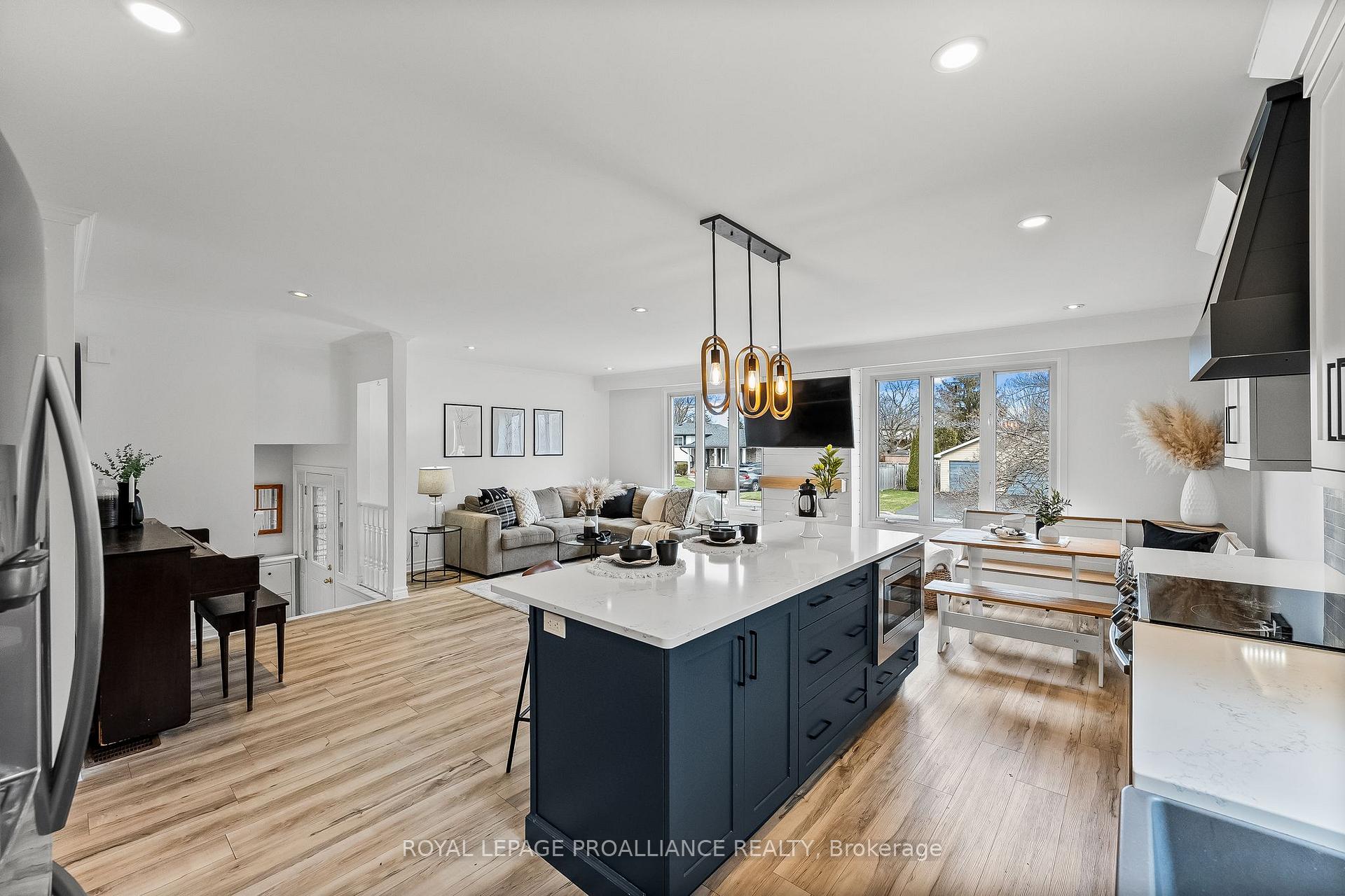 Photo 15 of 529 Westwood Drive, Cobourg — HOMEH