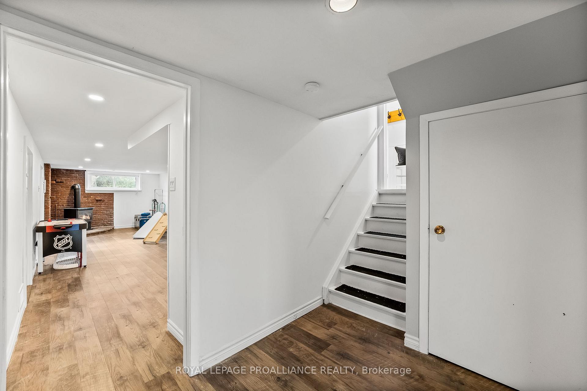 Photo 28 of 529 Westwood Drive, Cobourg — HOMEH