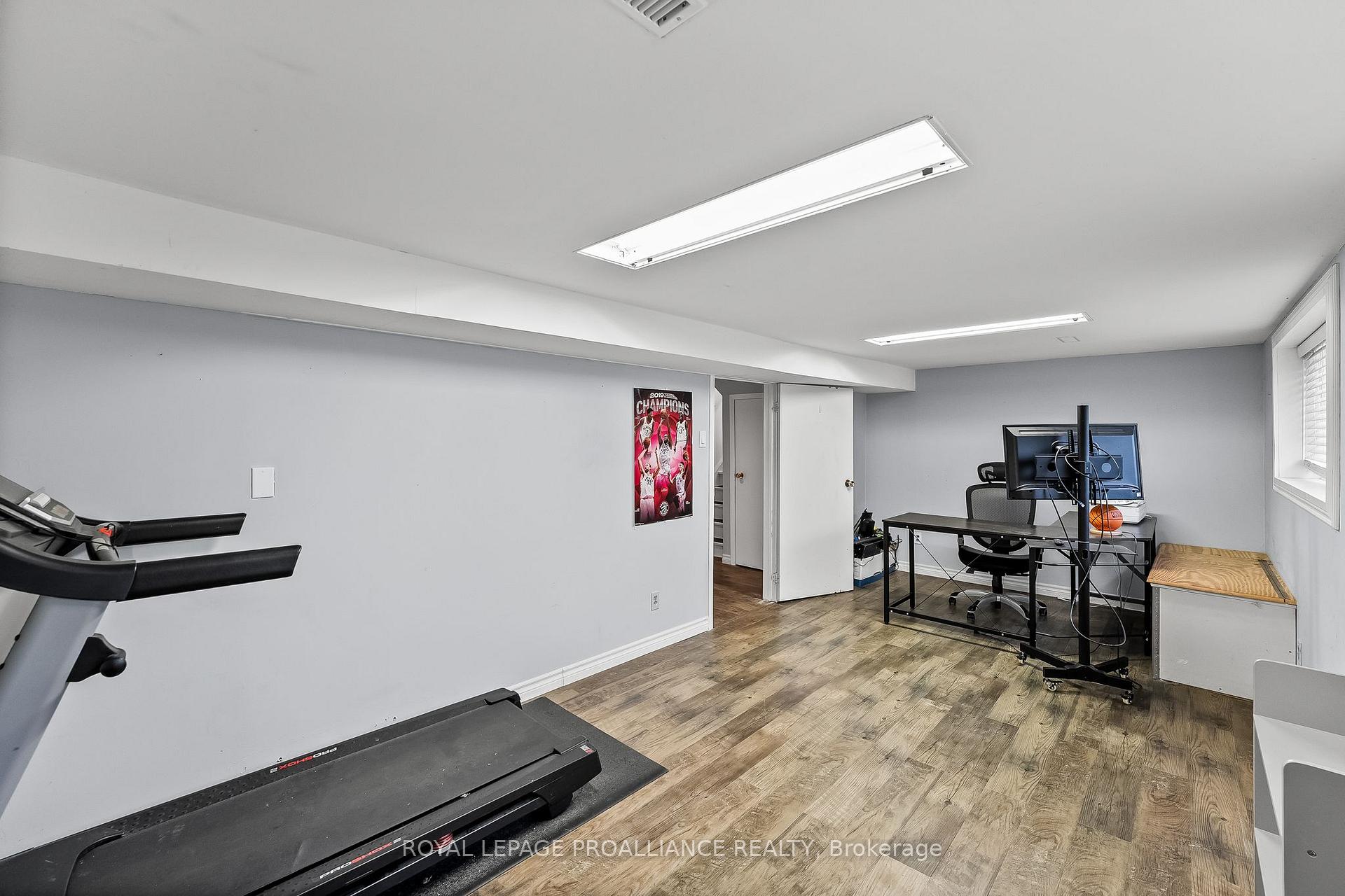 Photo 33 of 529 Westwood Drive, Cobourg — HOMEH