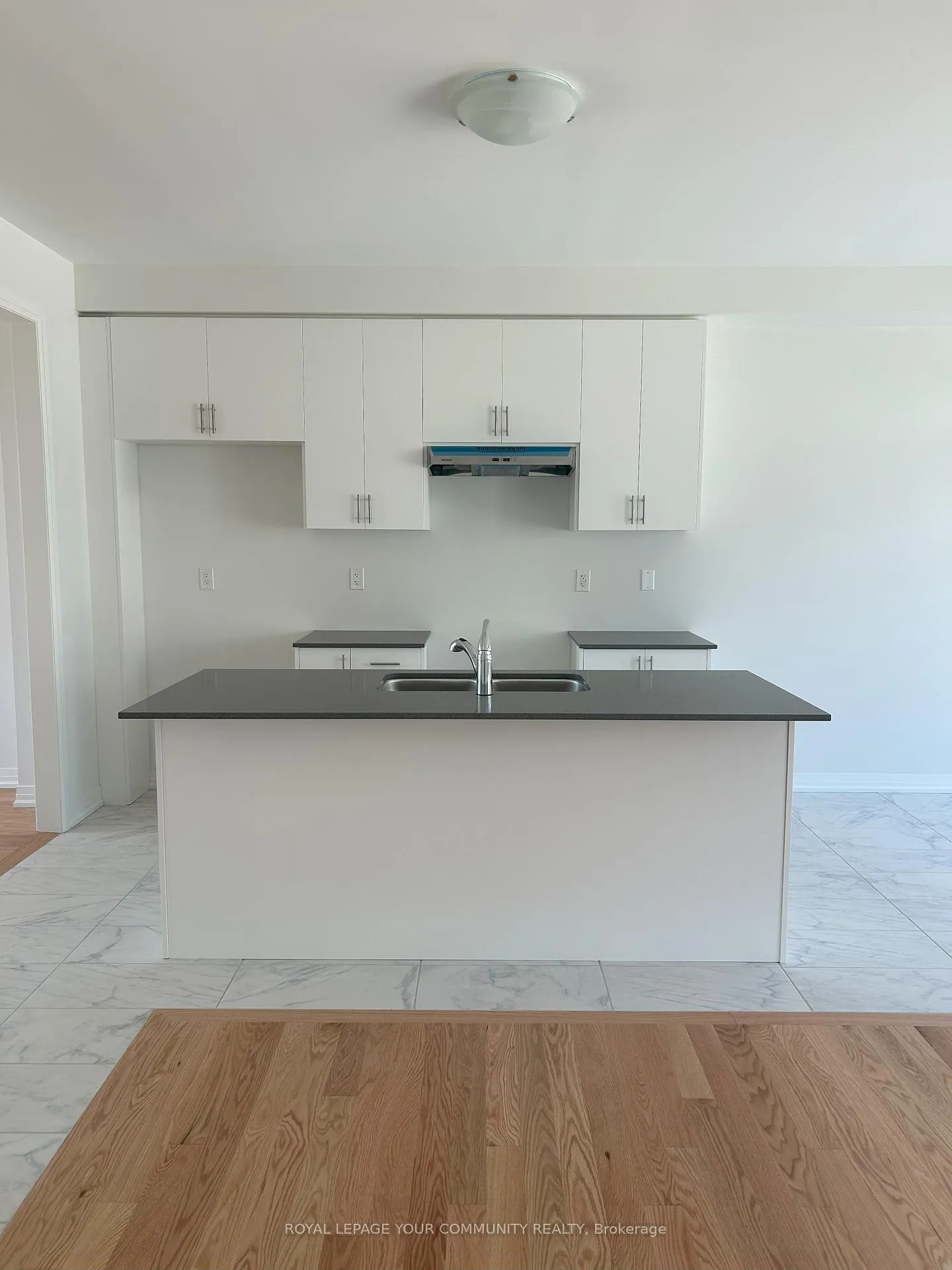 Photo 8 of 1044 Valhalla Terrace, Pickering, Rural Pickering — HOMEH