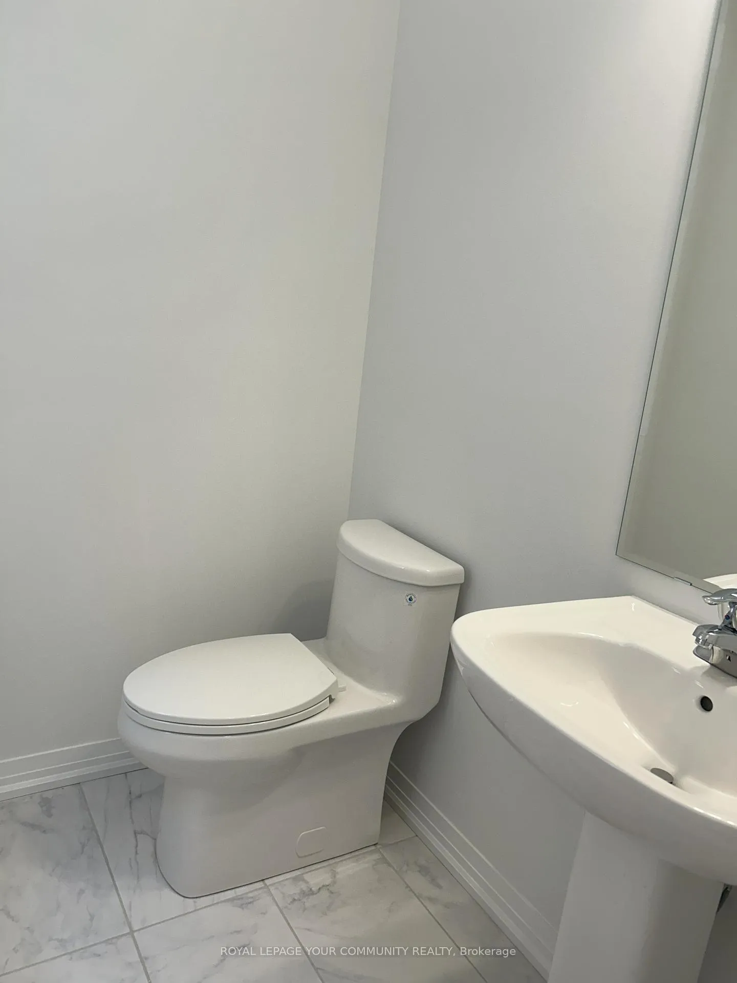 Photo 10 of 1044 Valhalla Terrace, Pickering, Rural Pickering — HOMEH