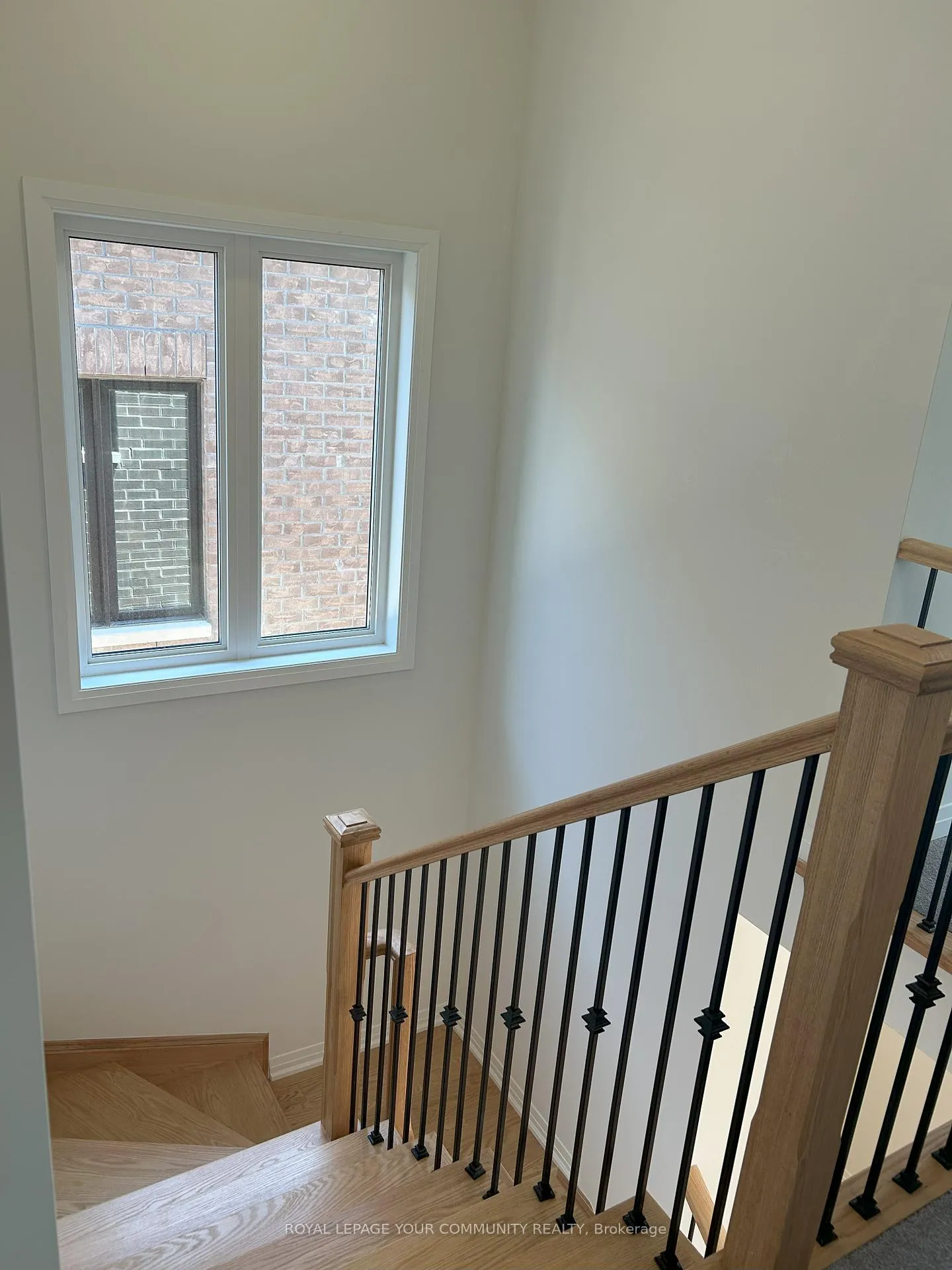 Photo 12 of 1044 Valhalla Terrace, Pickering, Rural Pickering — HOMEH