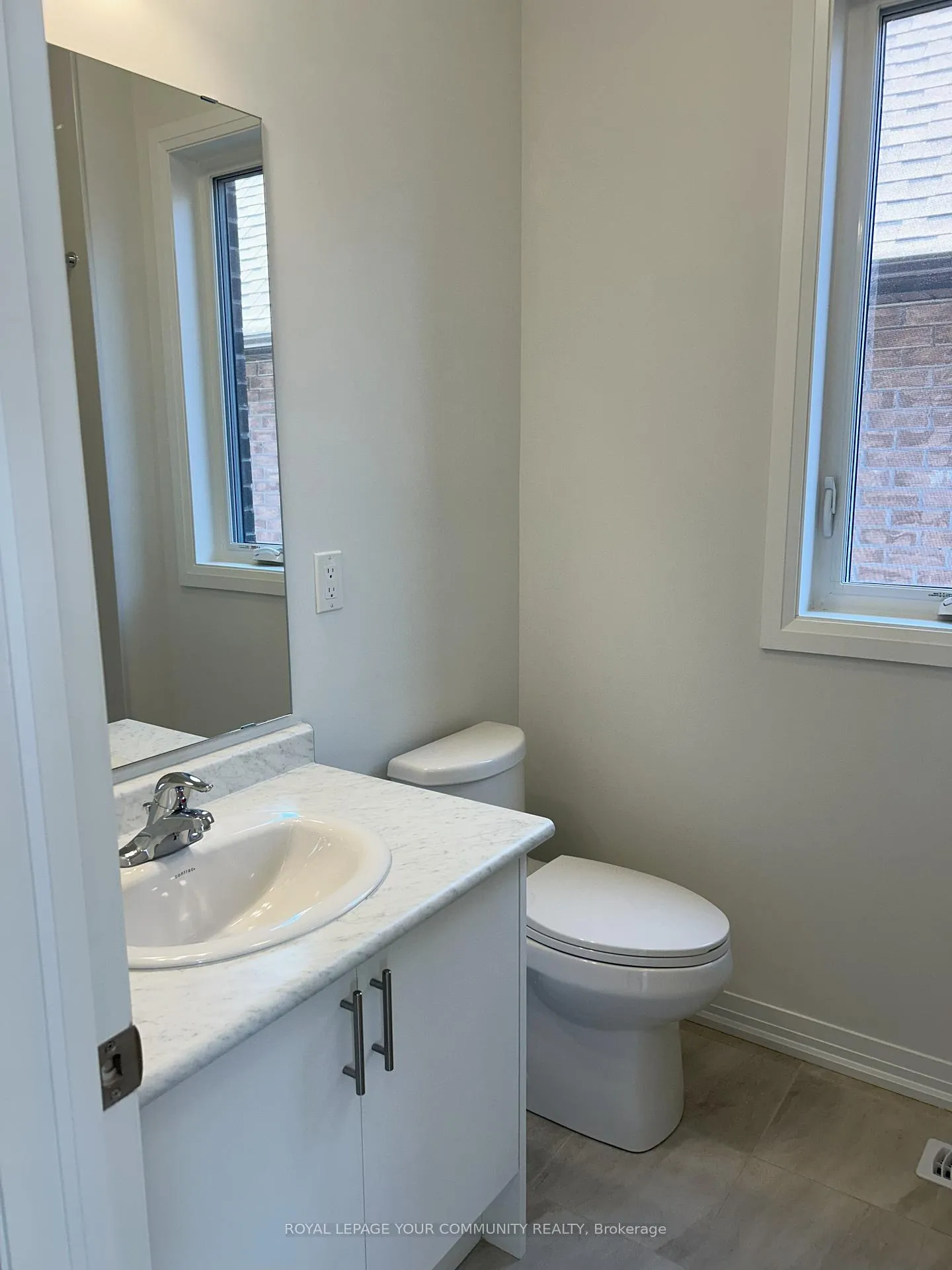 Photo 13 of 1044 Valhalla Terrace, Pickering, Rural Pickering — HOMEH