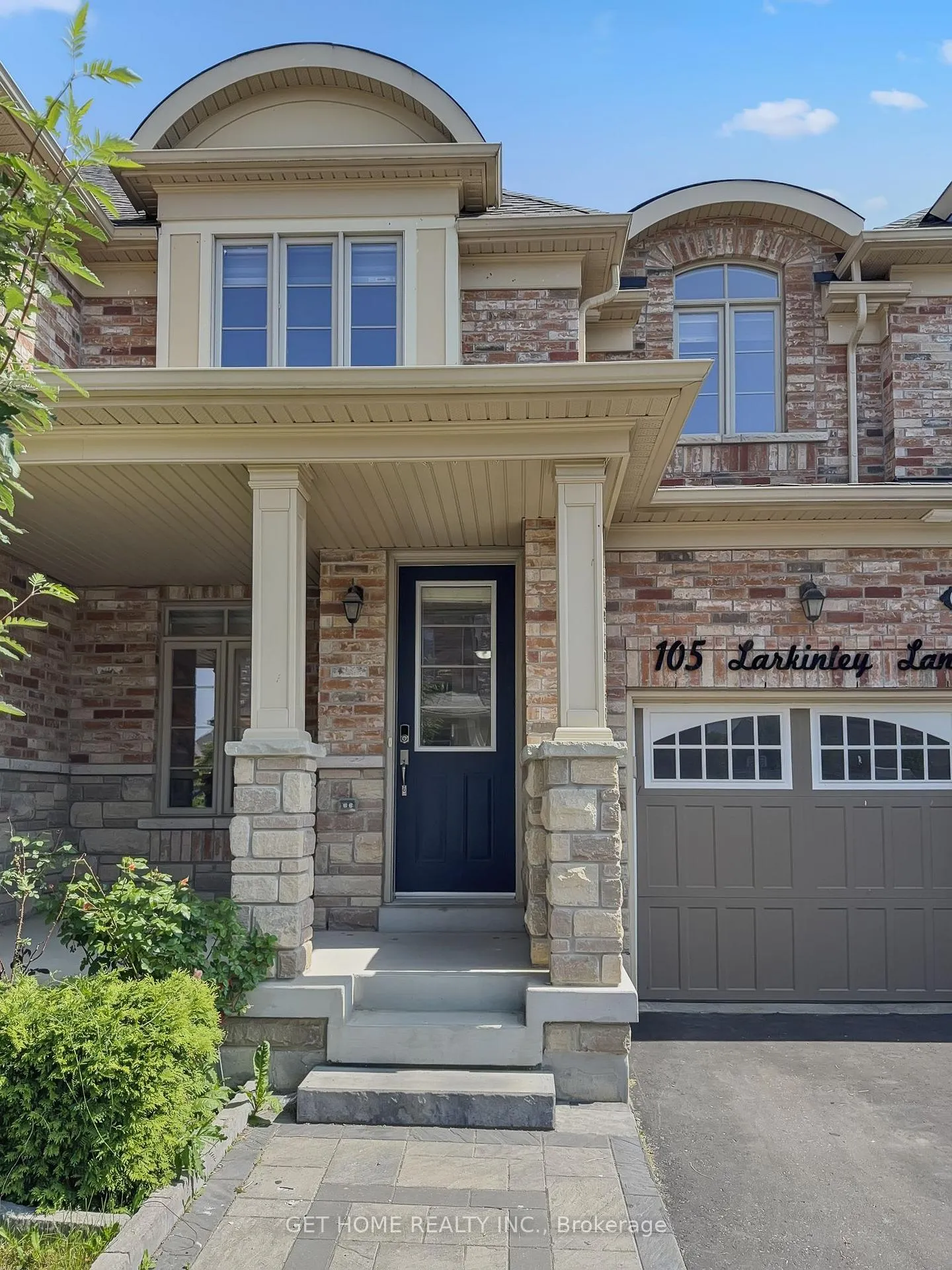Photo 5 of 105 Larkinley Lane, Ajax, Northwest Ajax — HOMEH