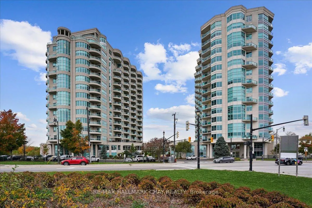 Front of Unit 905, 2 Toronto Street