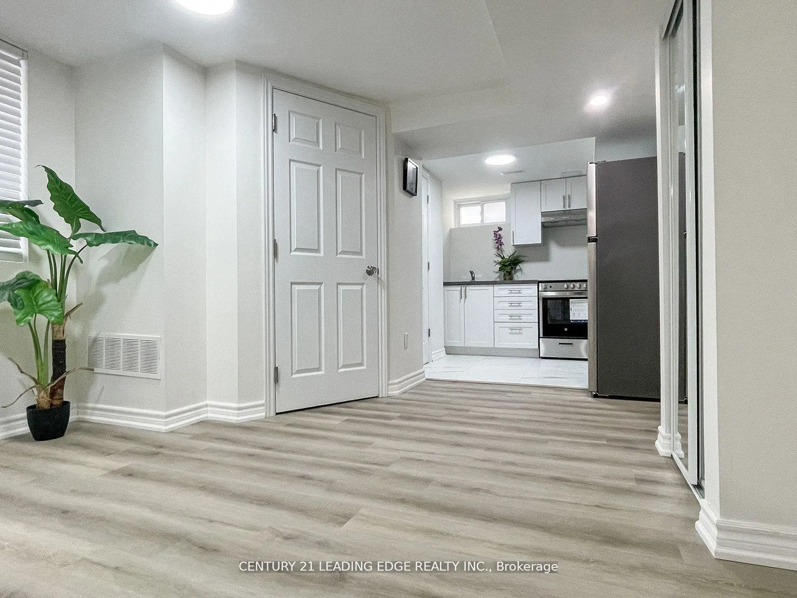 Photo 1 of Unit B, 117 Riverside Drive, Oshawa, Eastdale — HOMEH